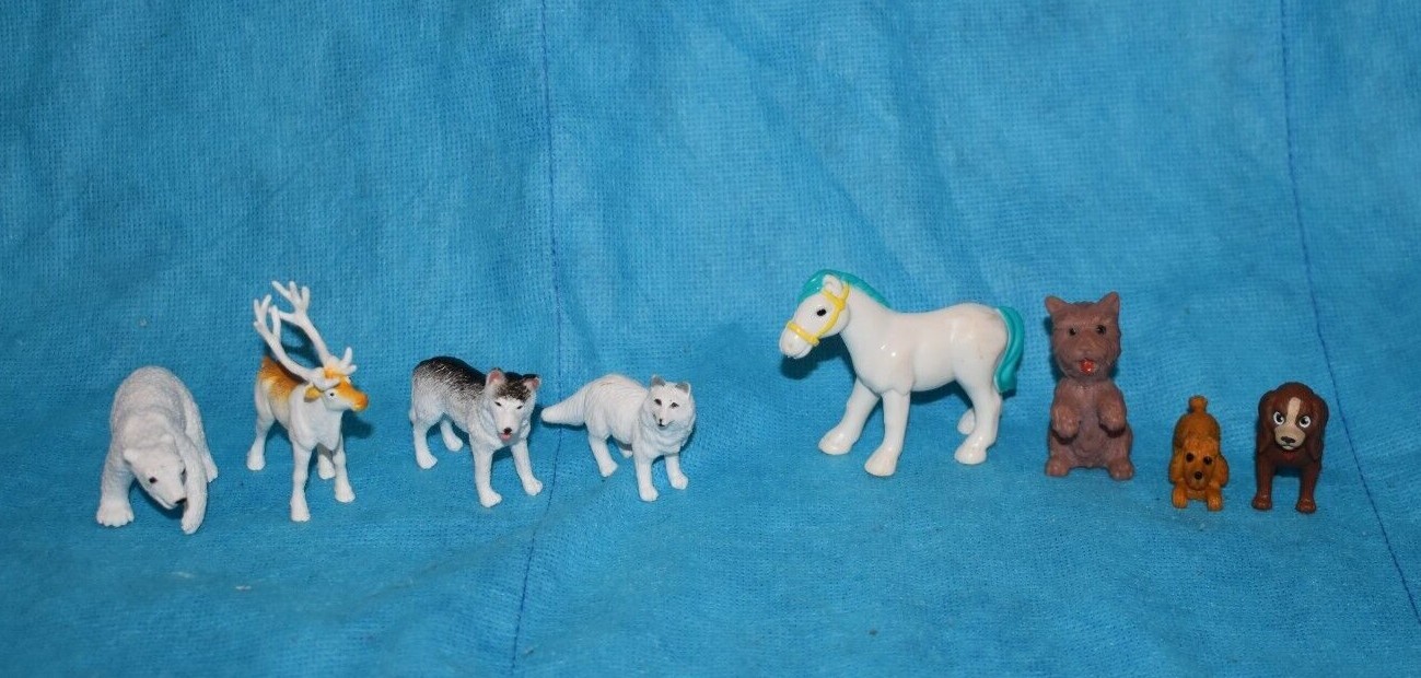 Lot of Toy Animals Figures Seaworld Case Orca Whale Dolphin Horse Reindeer Dog +