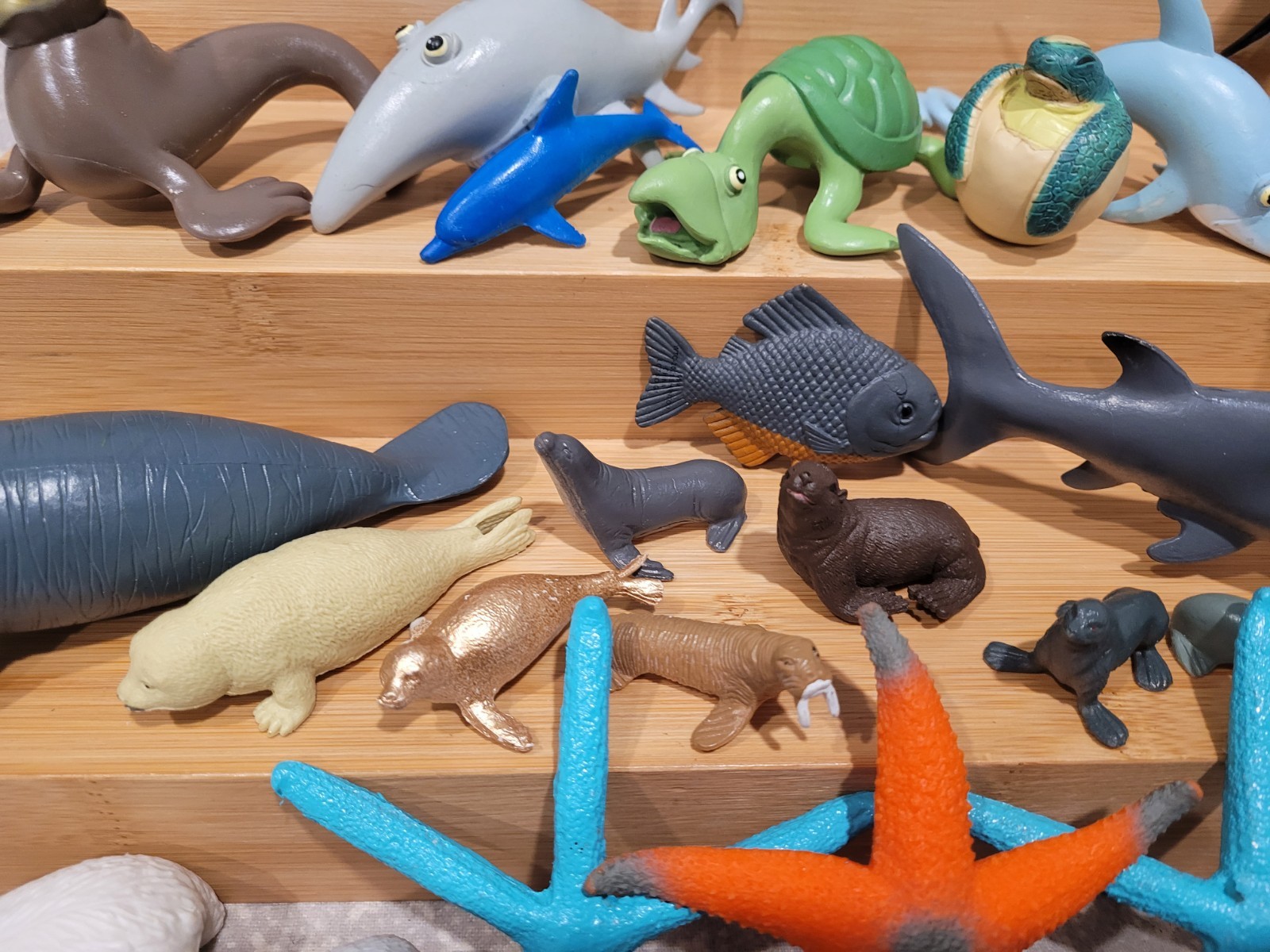 Dolphin Seal Fish Octopus Penguin Shark Marine Ocean Animal Figure Lot 50+ Pcs