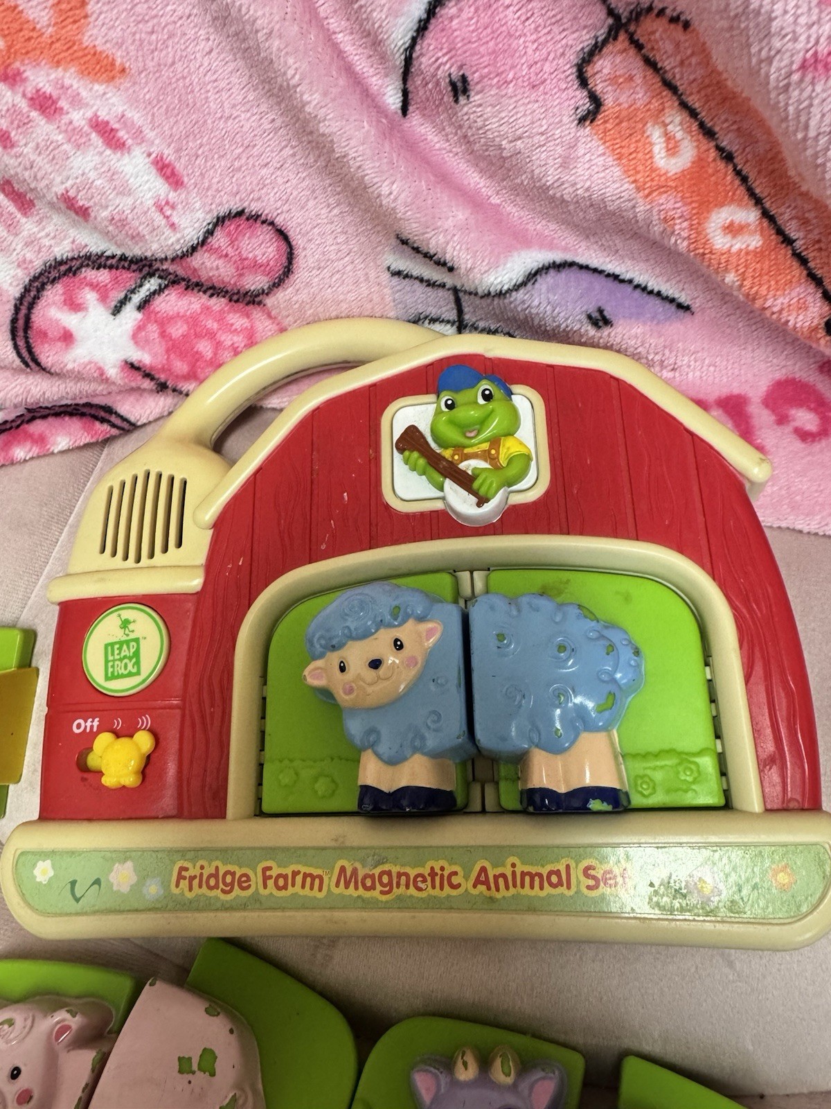 LeapFrog Fridge Farm Magnetic Animal Set missing 3 Pieces READ WORKS!