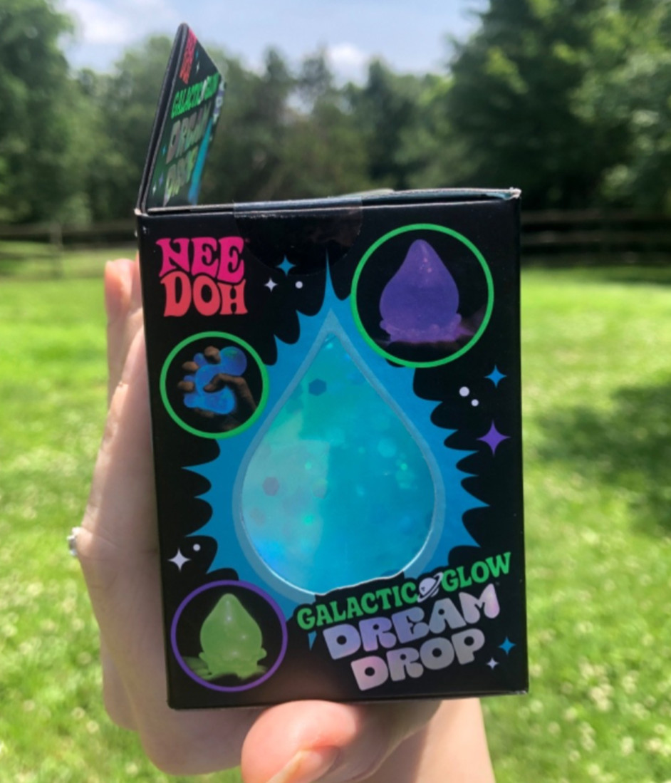 •AUTHENTIC• Two Galactic Glow Dream Drop NeeDoh’s By Shylling Green & Blue