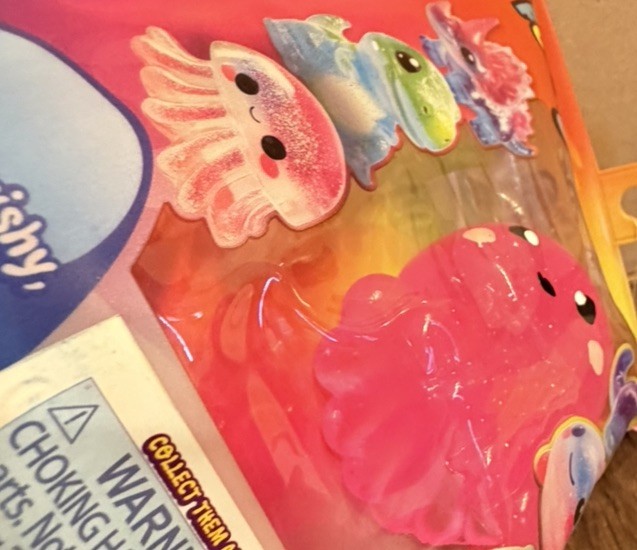 Taba Squeez Jelly Fish NINA pink Series 1 w/jelly fish & sequin pack