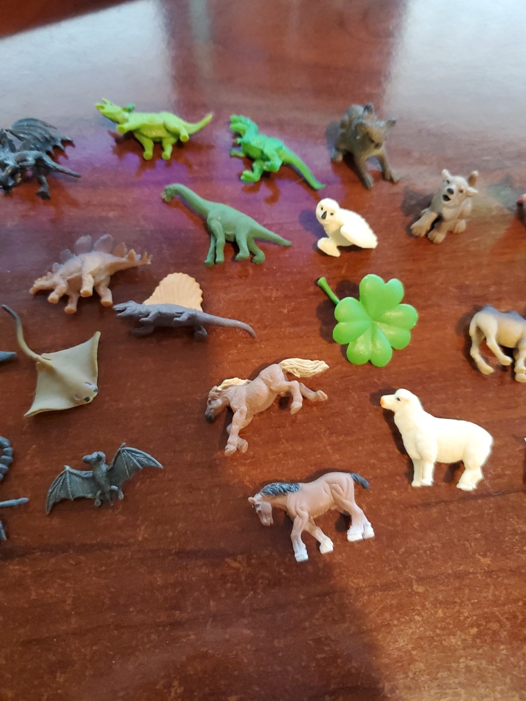 Safari LTD Good Luck Mini Set of 36 – Get 36 different Minis