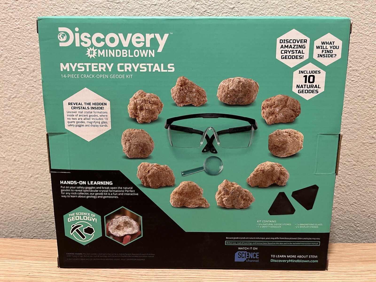 Discovery Kids Toy Mystery Crystals Geode Crack Open Excavation Kit 14pc Science