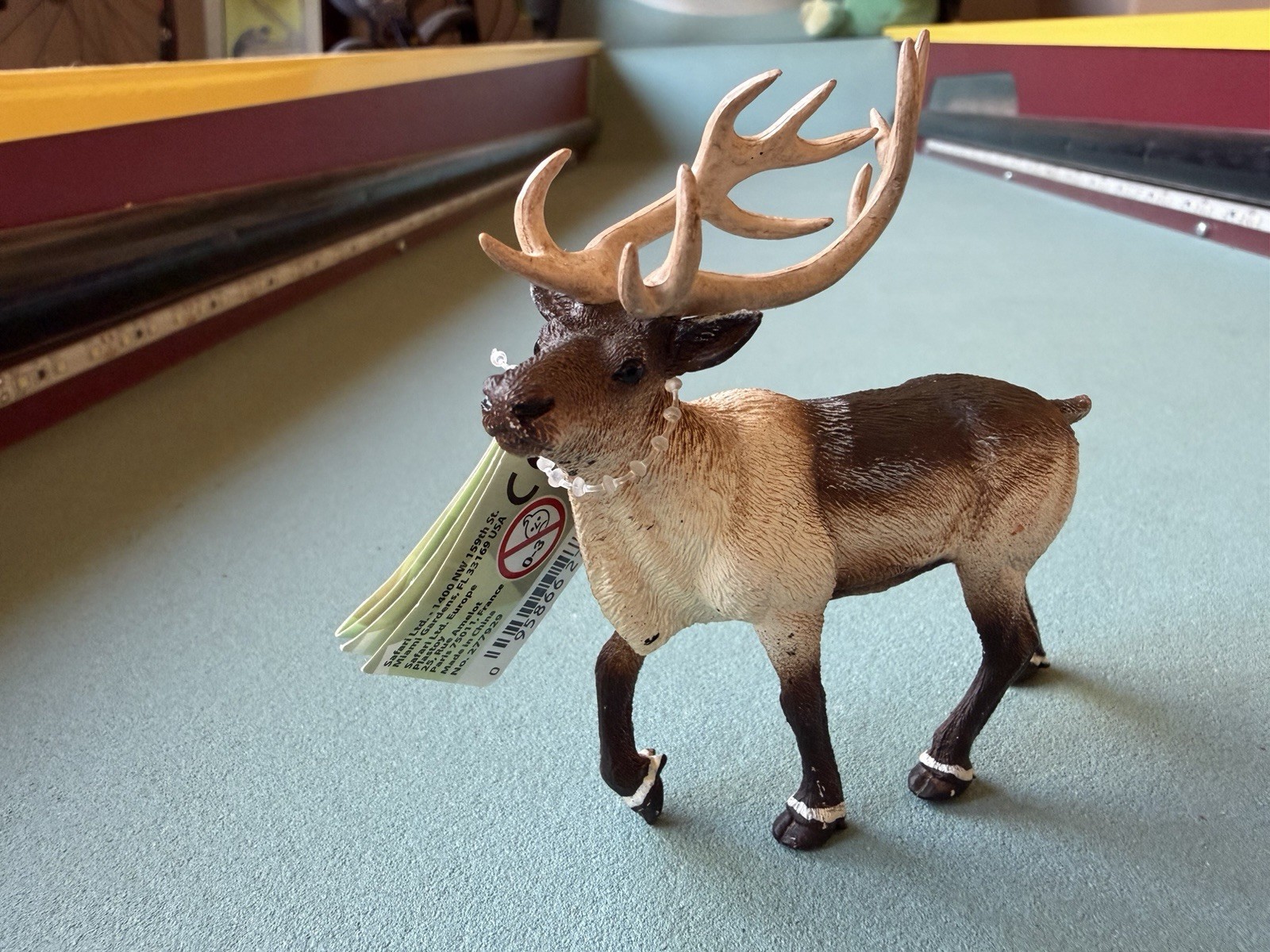 Safari Ltd Reindeer Figure North Pole Wildlife American Deer Elk Figurine 2004