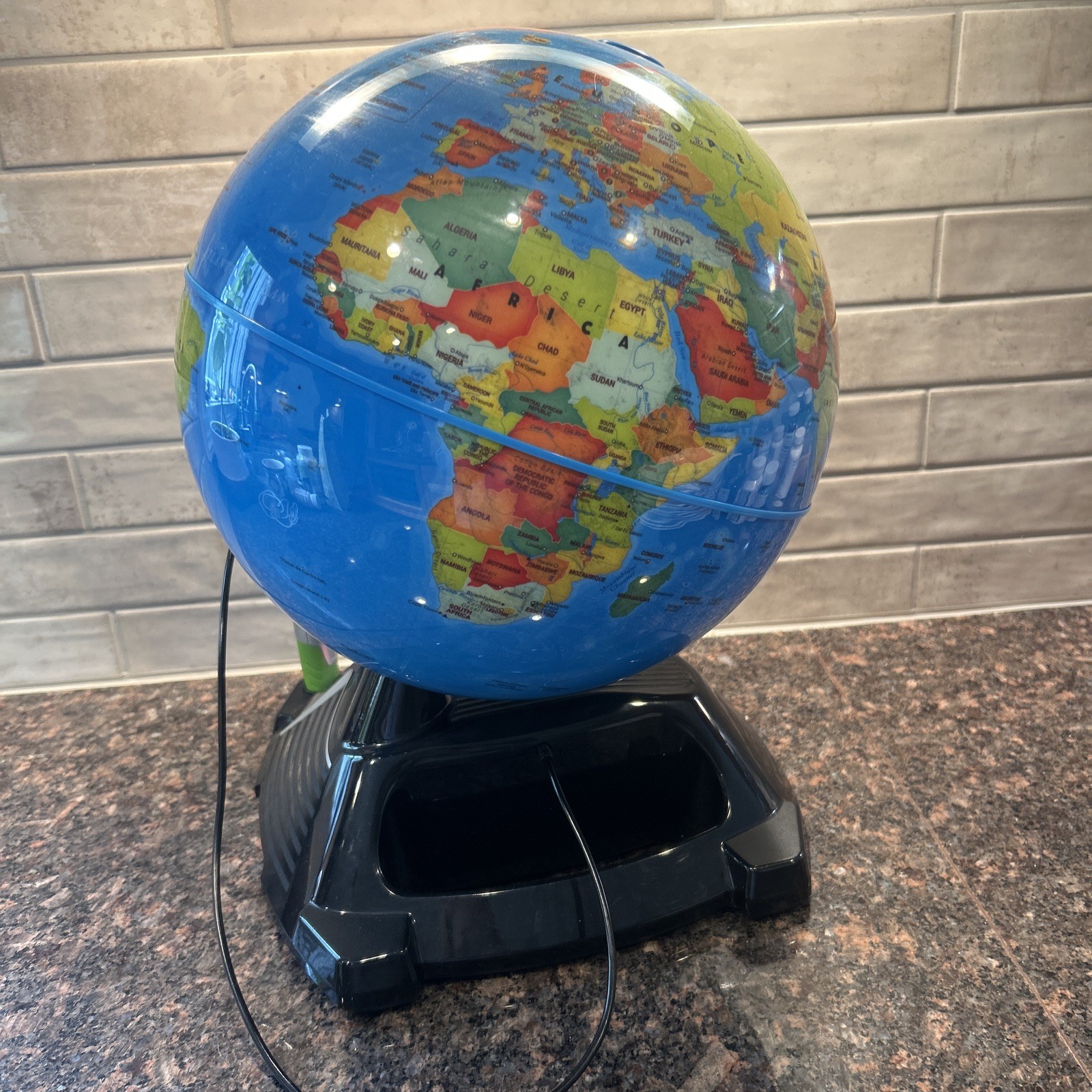 LeapFrog Magic Adventures Globe BBC Educational Interactive Toy & Stylus TESTED
