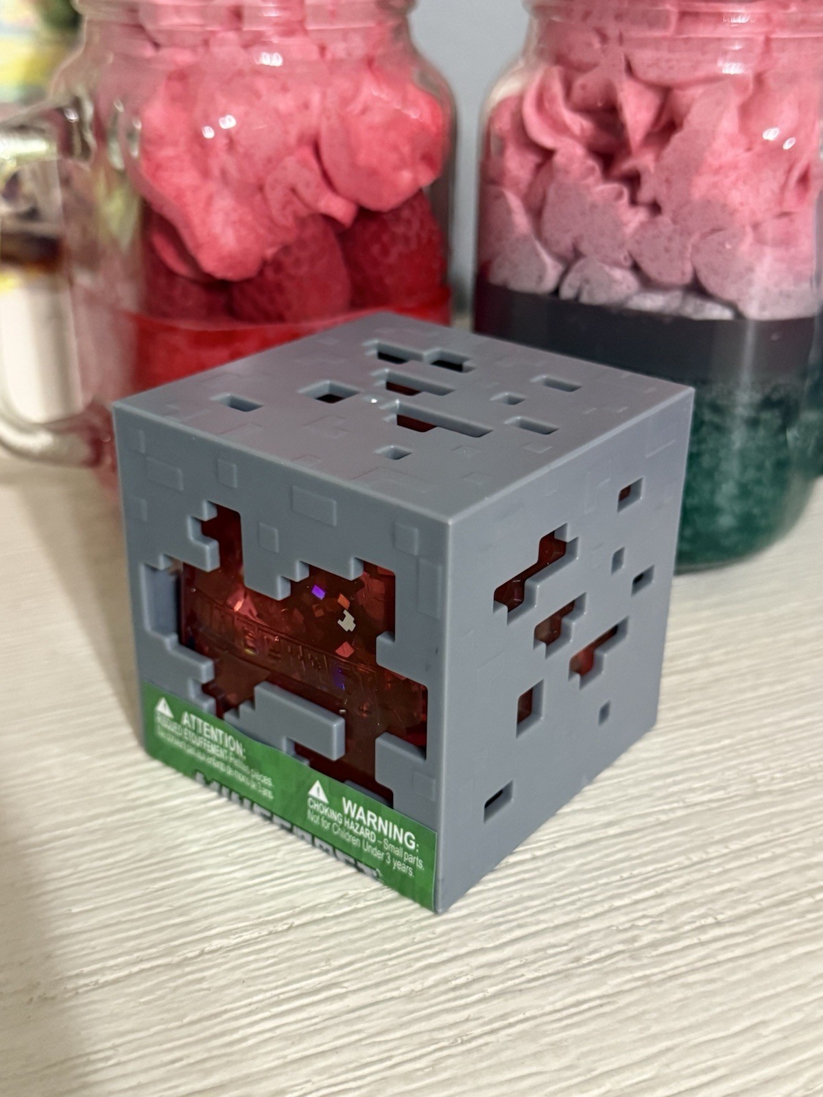 New MINECRAFT JELLY CUBES – RARE Red Viral Squishy Nee Doh Ish Type Fidget