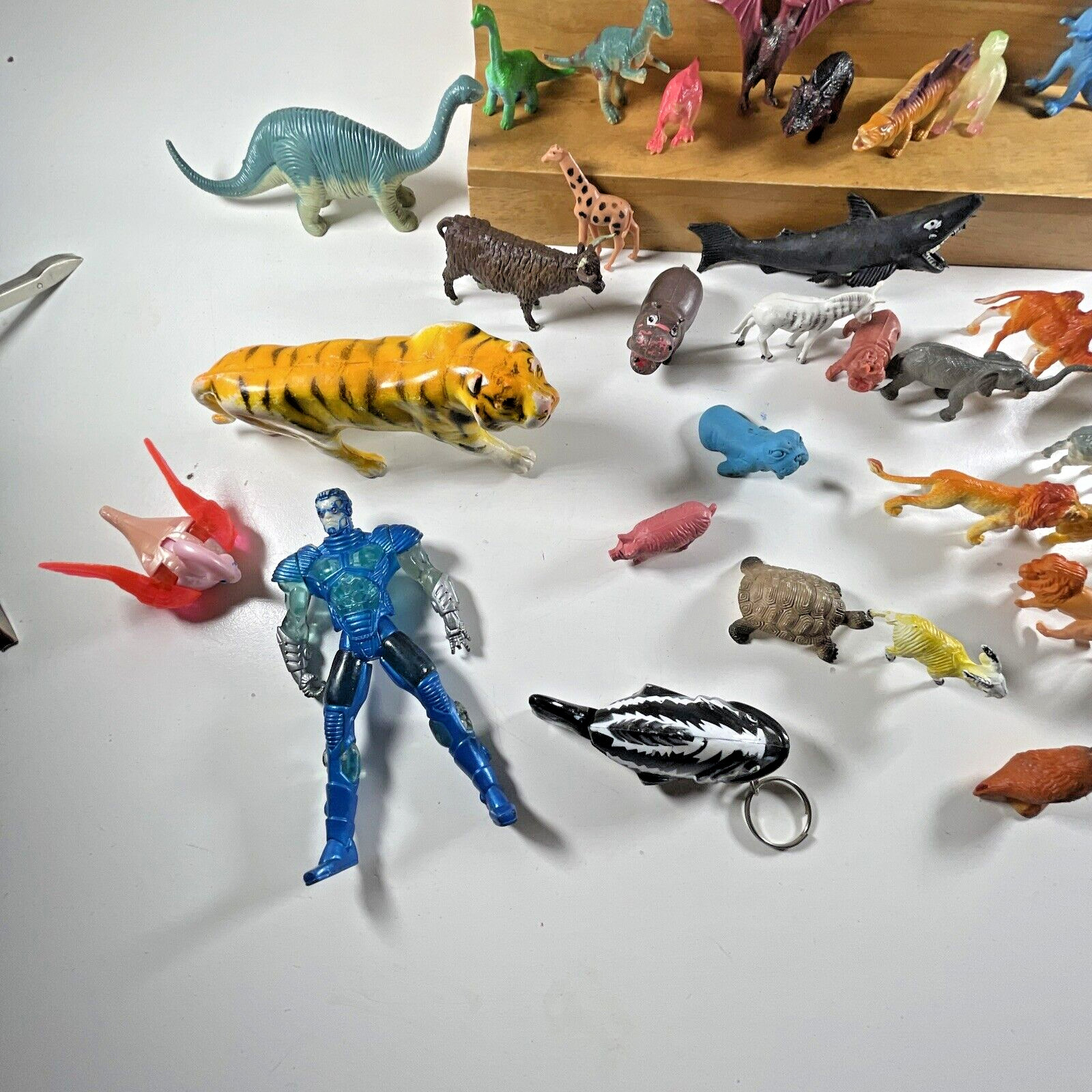 Estate TOY BOX LOT of 65 Miniature Toy Plastic Animal, Dinos + Figures