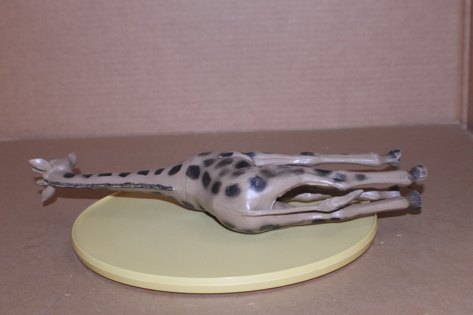 USED / VINTAGE 1985 Imperial Toys Rubber Plastic GIRAFFE Zoo Animal Figure