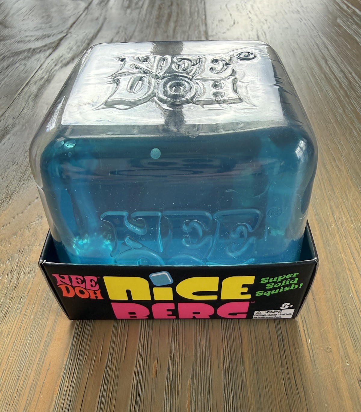 NeeDoh Nice Berg Blue XL Giant Nee Doh Niceberg Solid Squish Cube Block Sealed