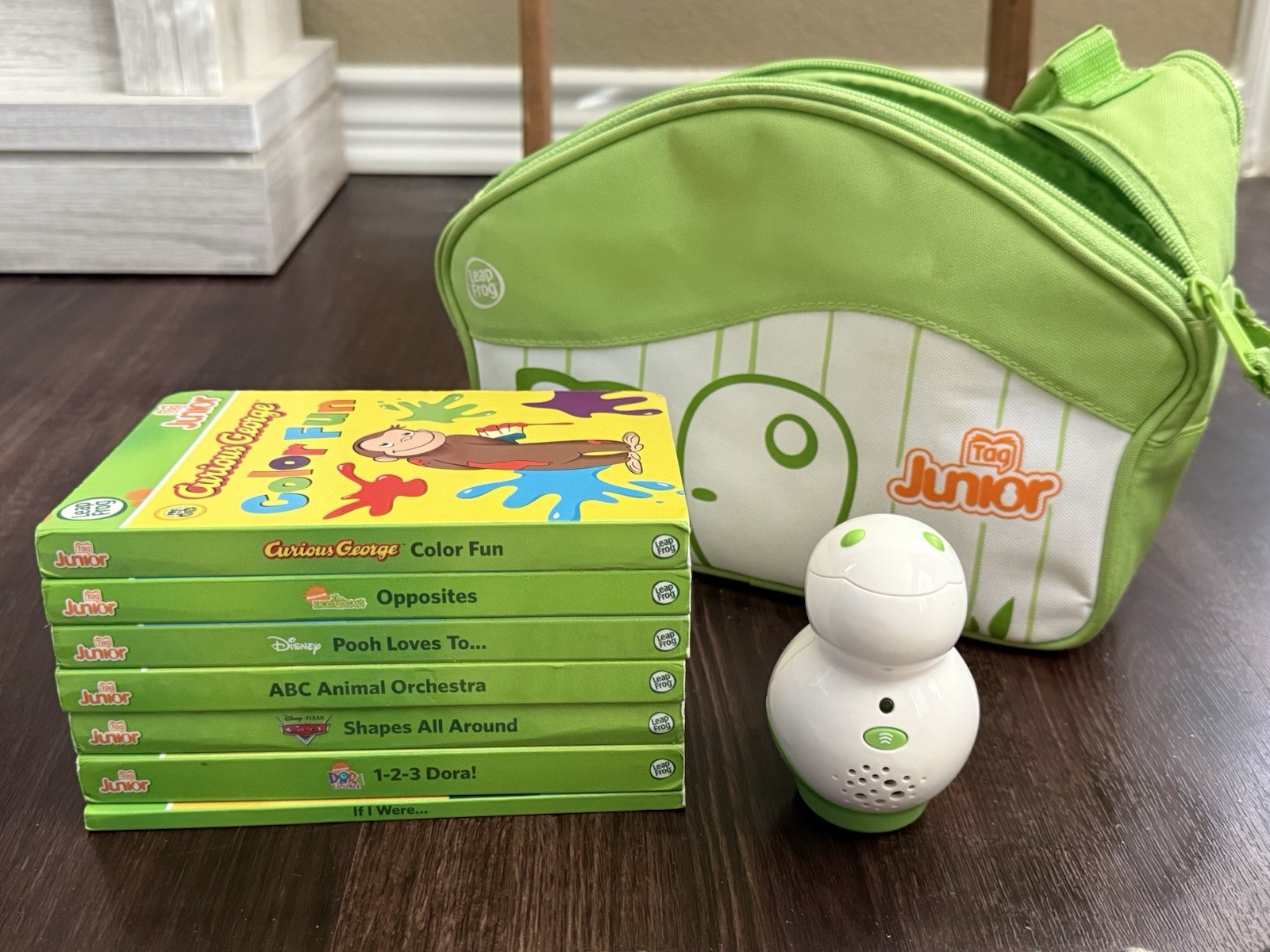 Leap Frog TAG Junior Reading System Kids + 7 Books Reader Tote Tested Pooh Dora