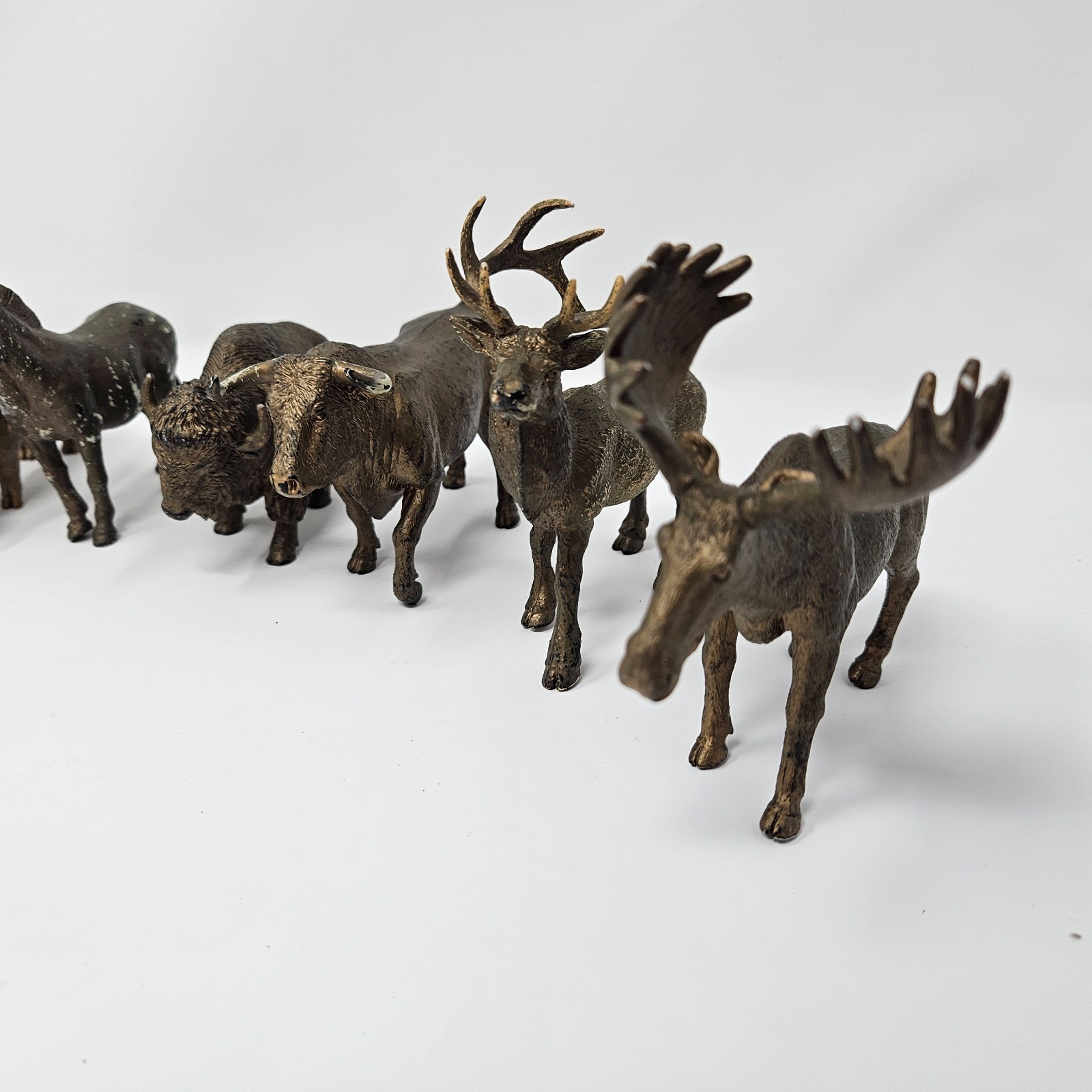 Mojo Safari Mixed Animal Figures Lot of 8
