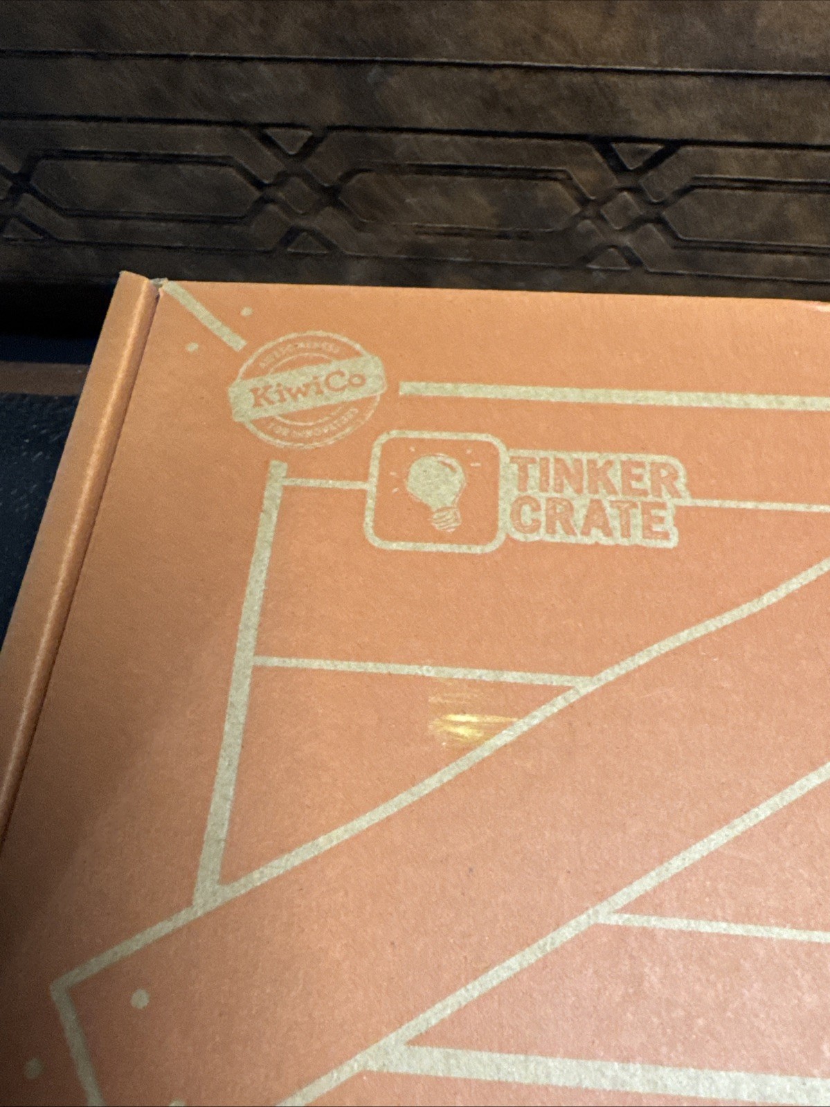 1 New STEM Kiwi Co. Tinker Crate PAPER CIRCUITS A HANDS ON SCIENCE EXPERIENCE