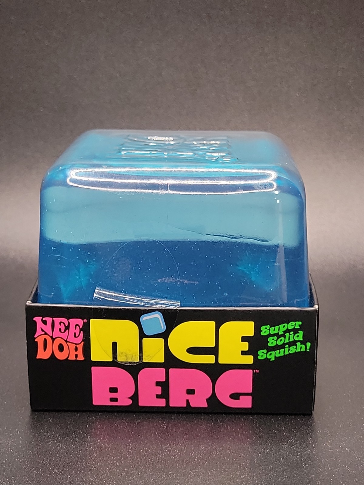 New NeeDoh Nice Berg Blue XL Giant Nee Doh Solid Squish Cube Ice Block🧊