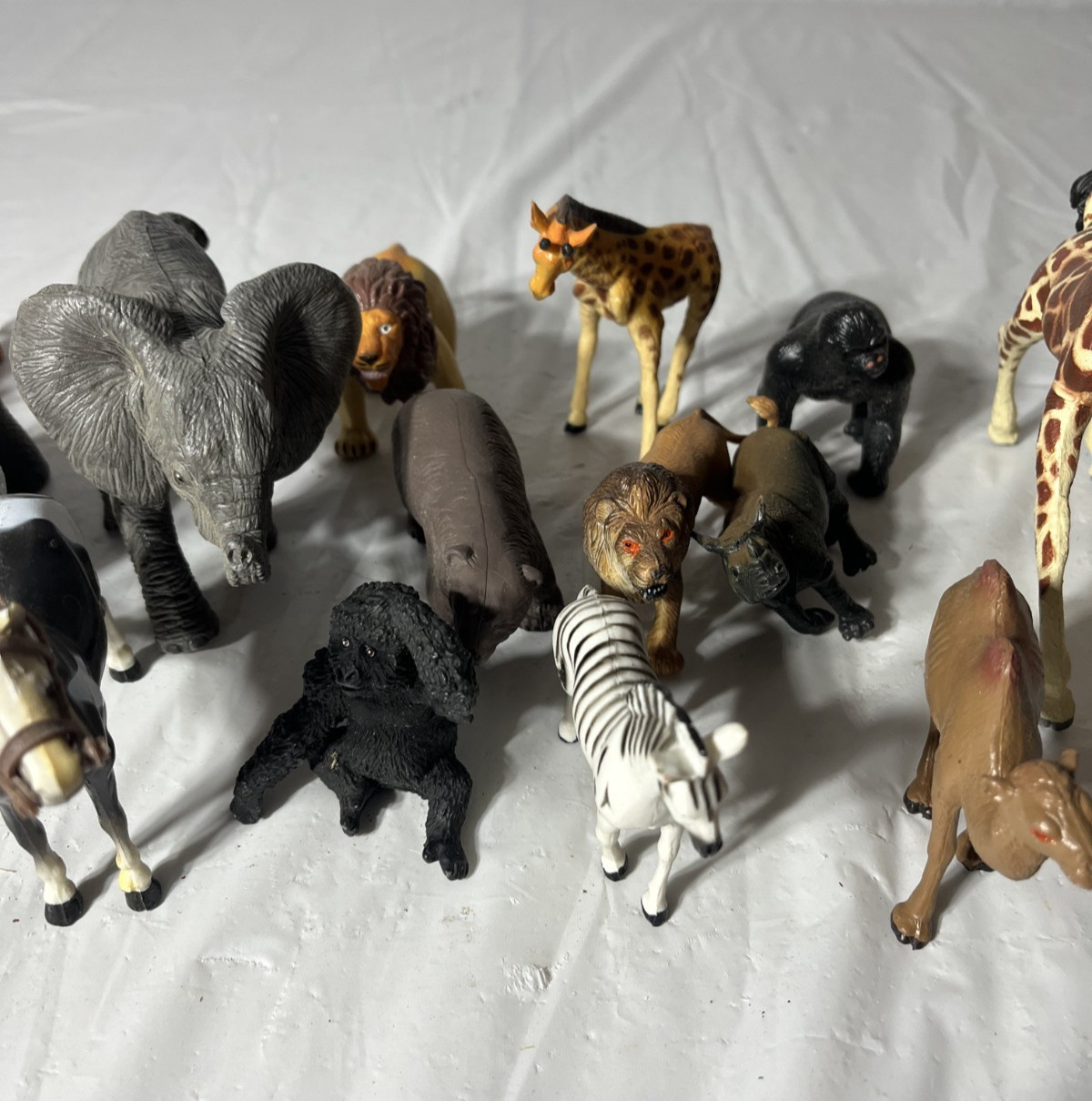 Plastic Zoo & Farm Toy Animals Safari & Unbranded Mixed Lot Of 18