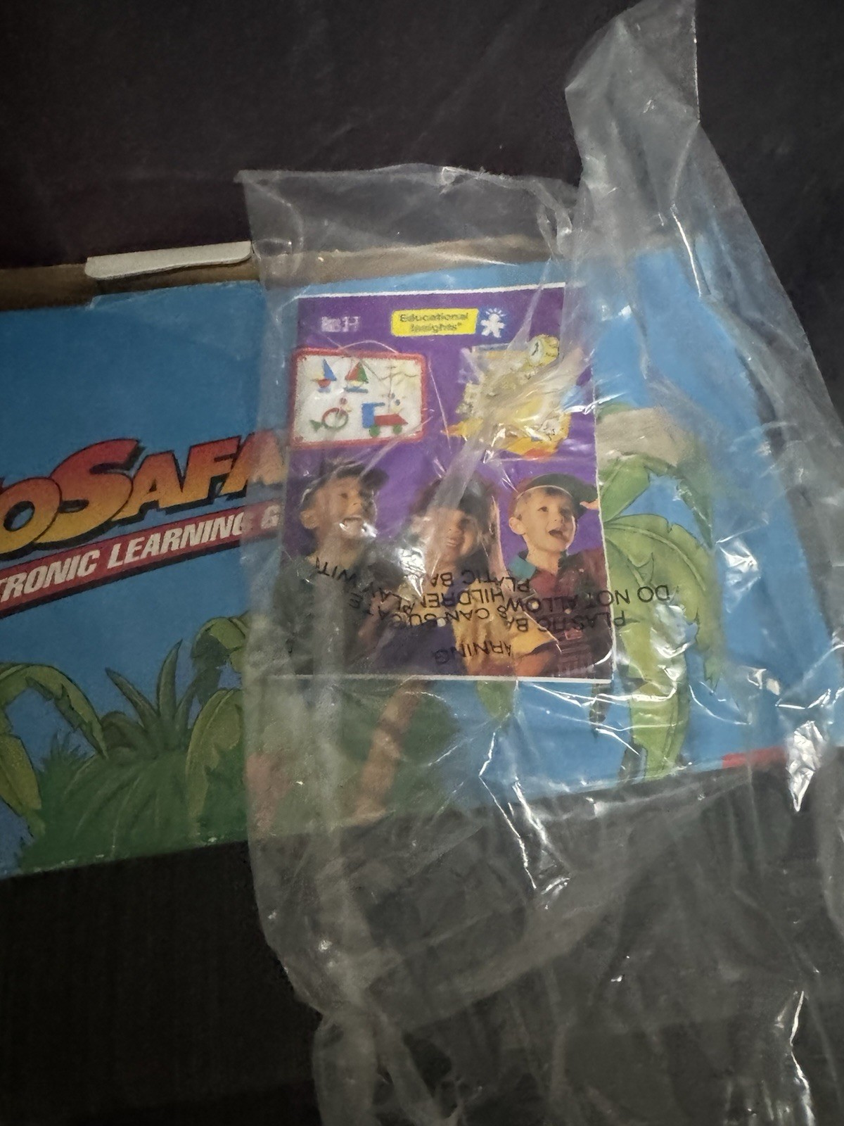 GeoSafari Jr EI-8855 Electronic Learning Game Unit W/ 40 Cards Never Used