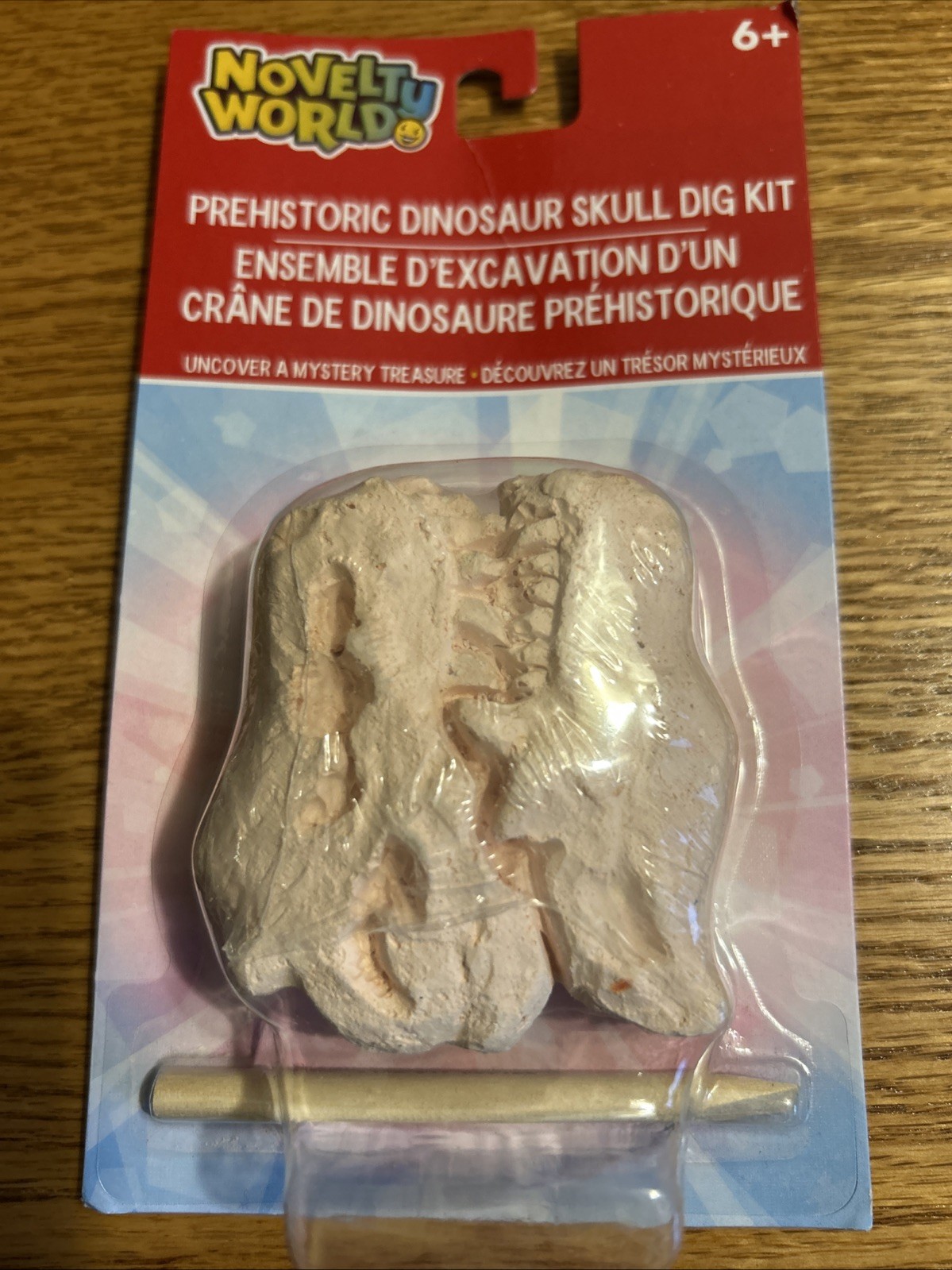 Prehistoric Dinosaur Skull Dig Kit