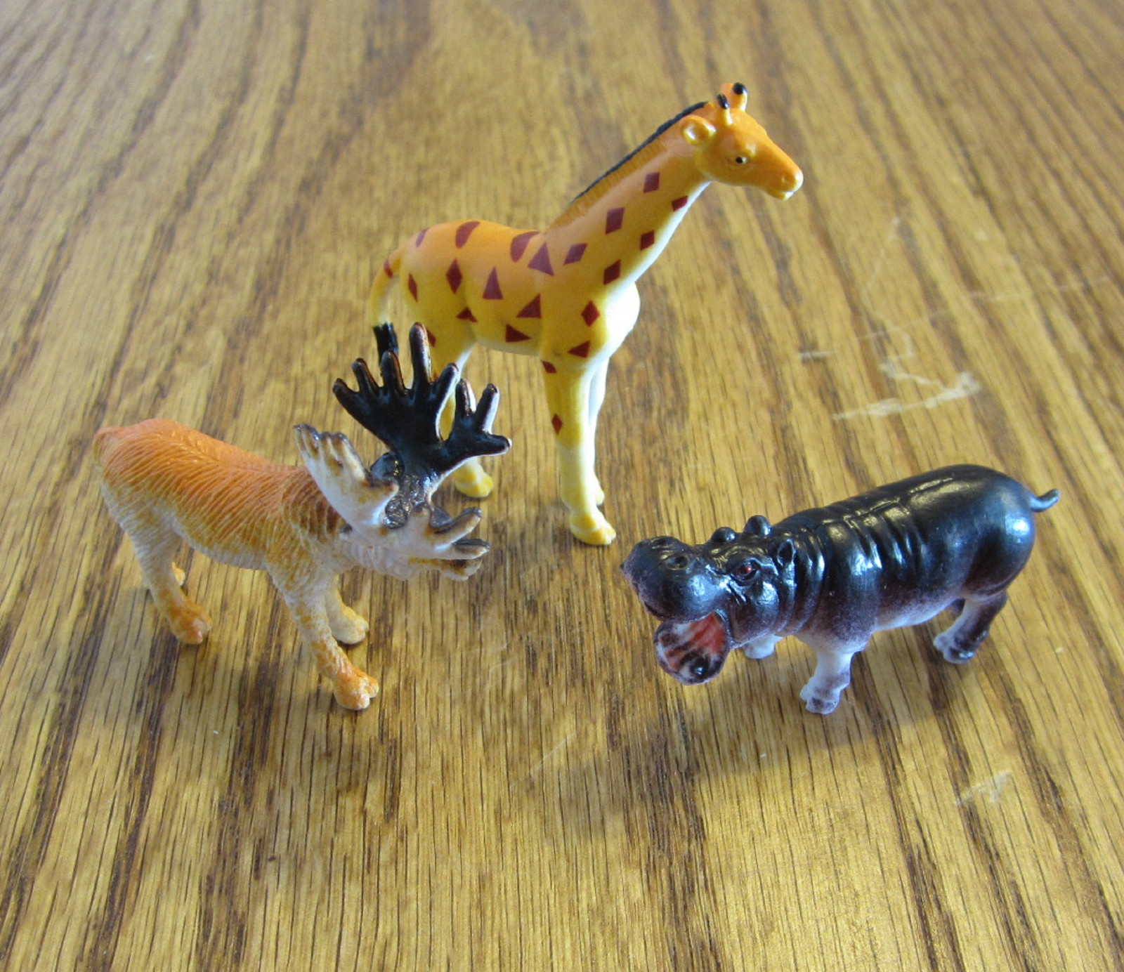 24 NEW ZOO ANIMALS 2″ TOY PLAYSET WILD JUNGLE GORILLA ZEBRA TIGER LION SAFARI