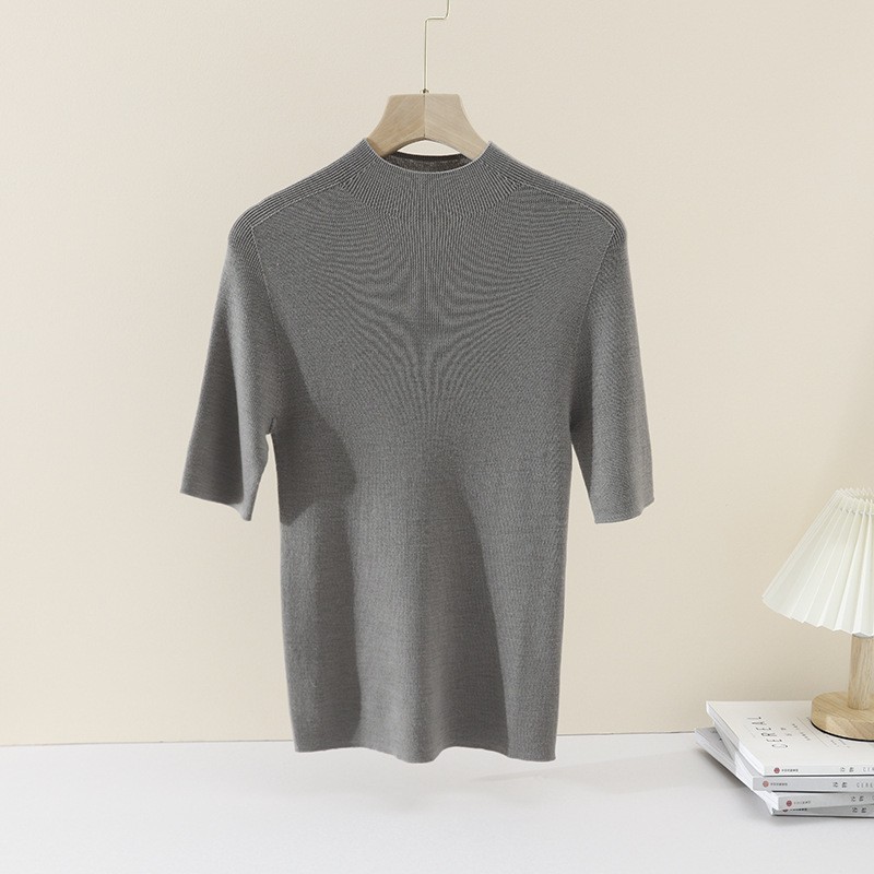 Merino all wool ultra fine wool sweater for women, seamless one-piece ready to