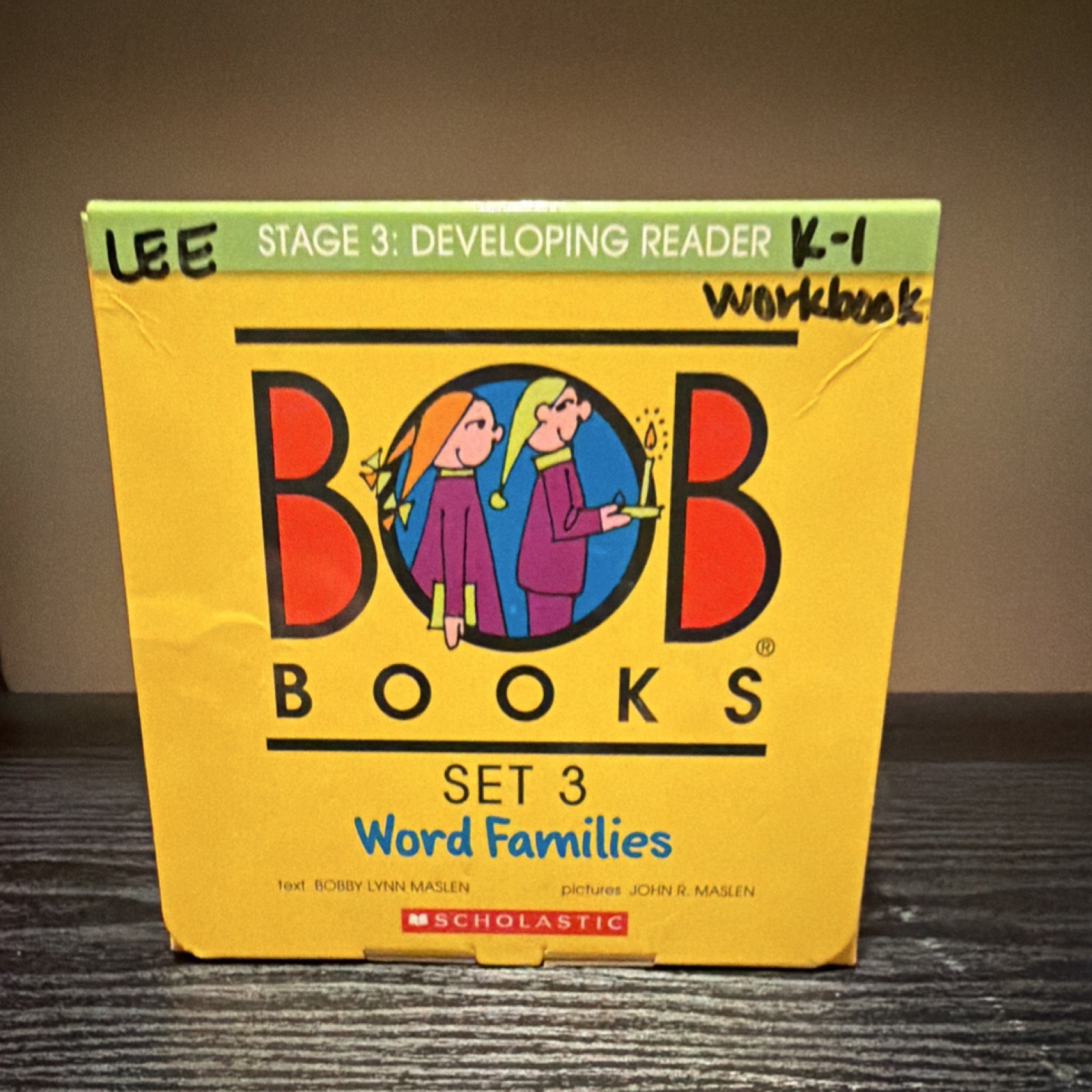 Scholastic Bob Books Set 3 Word Families Stage 3 Ages 4-7 8 Books
