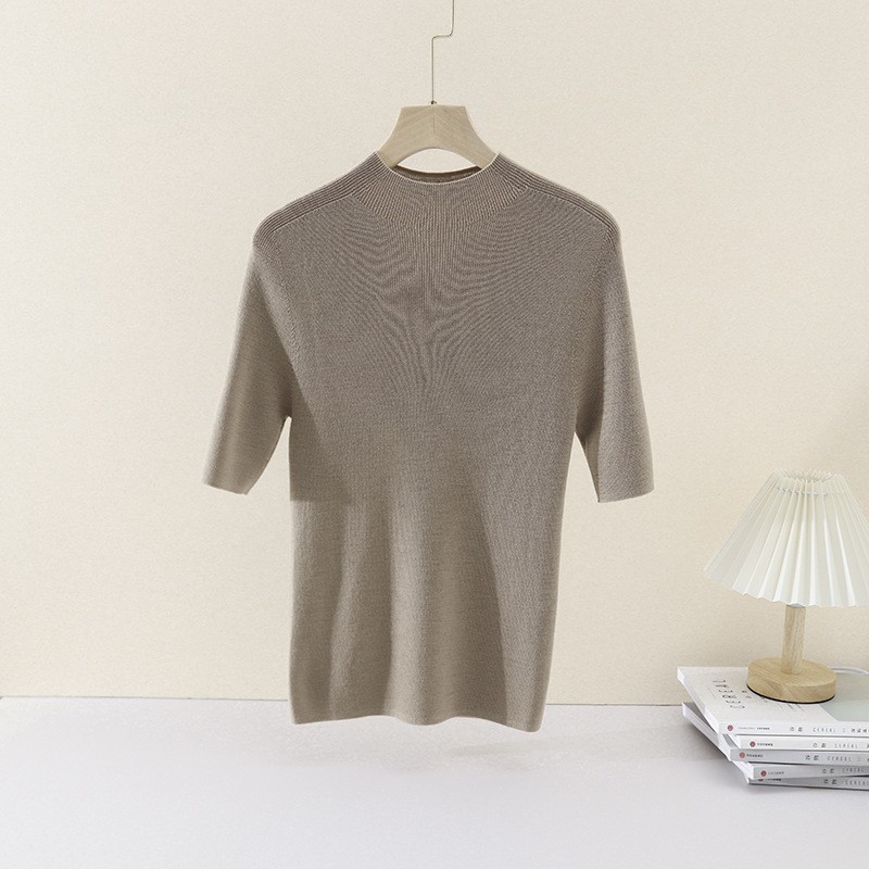 Merino all wool ultra fine wool sweater for women, seamless one-piece ready to