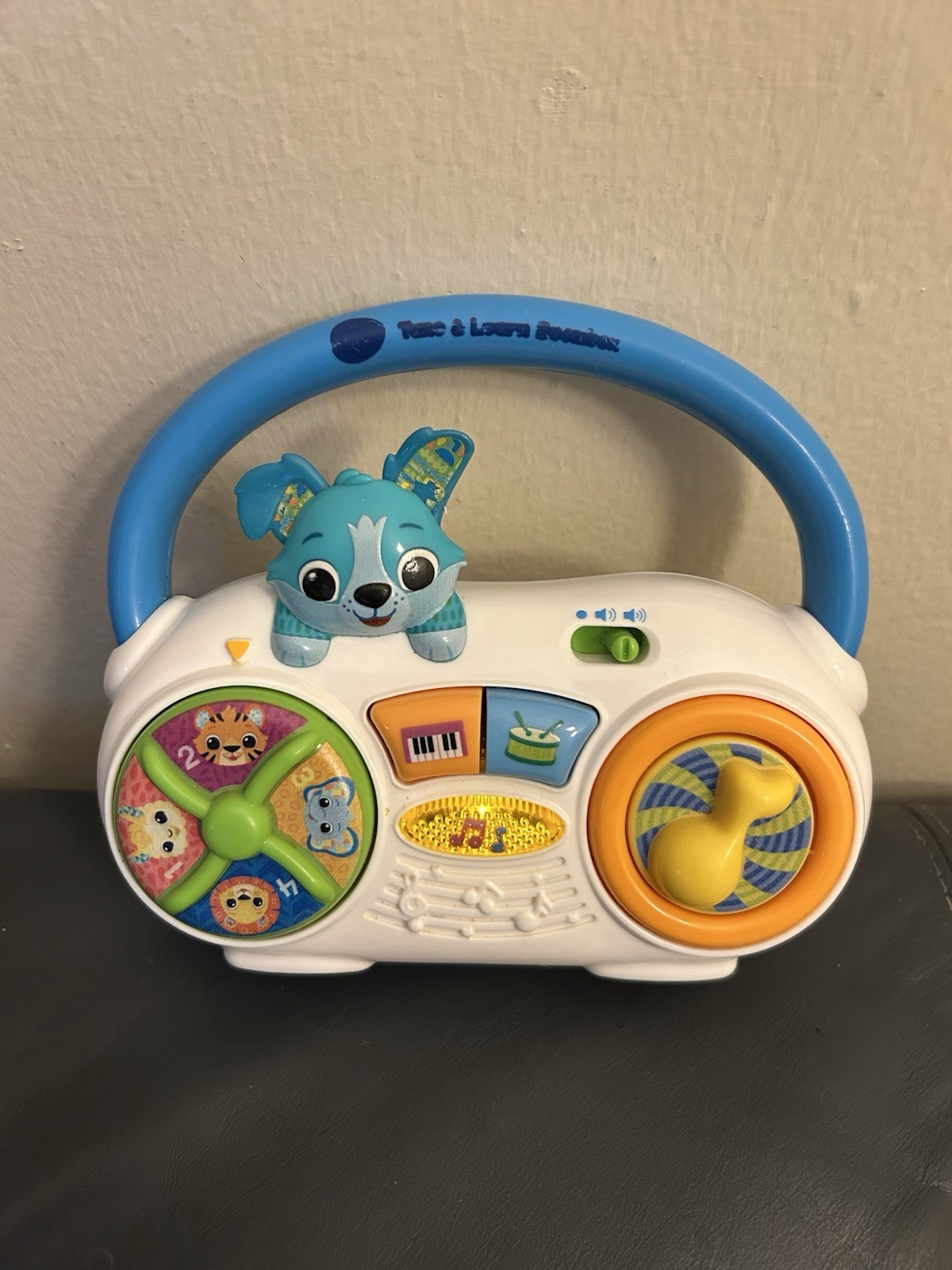 VTech Tune and Learn Boombox 6-36 Months 90+ Songs Sounds Phrases Toy, Works!