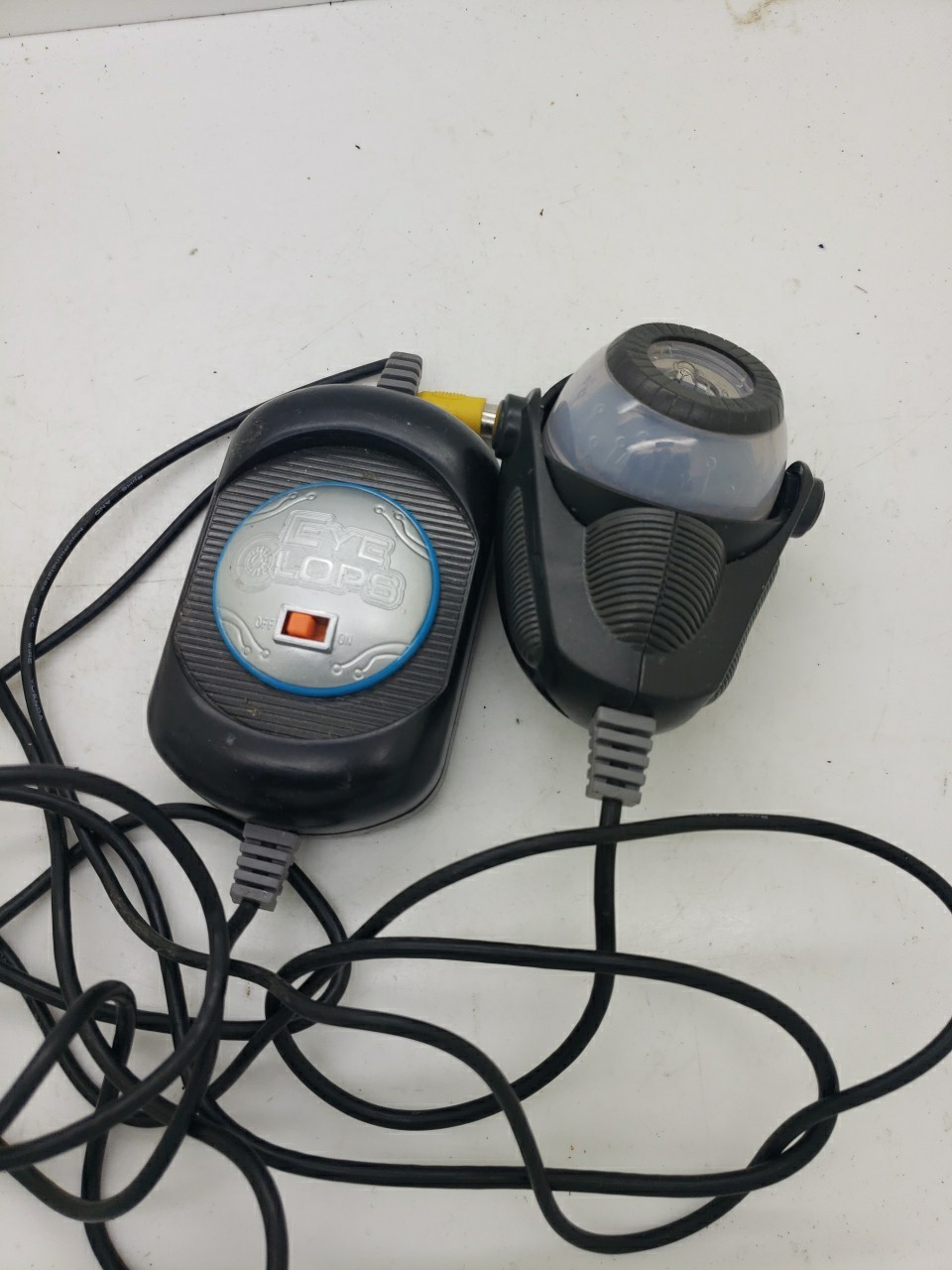 Jakks Pacific Bionic Eye Eye Clops Series Plug-In TV Microscope 2009 NIB