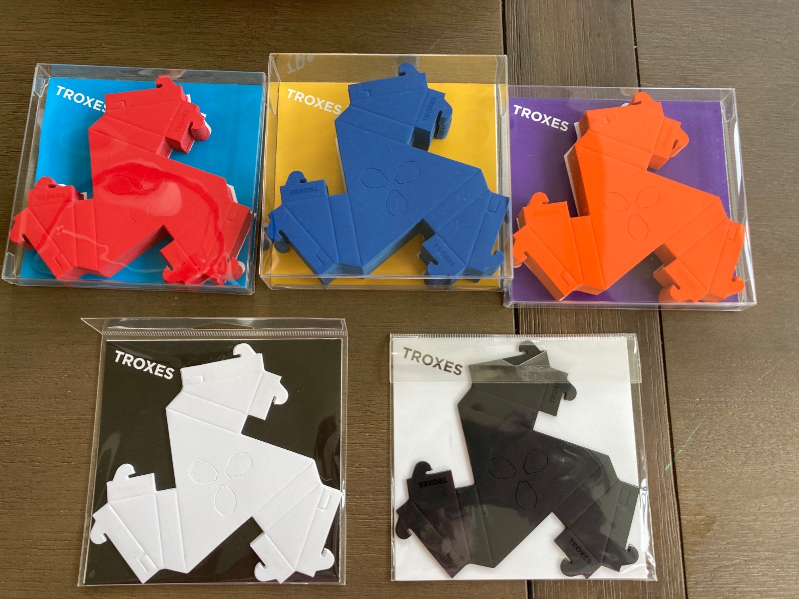 Troxes – Lego Meets Origami – Building Set