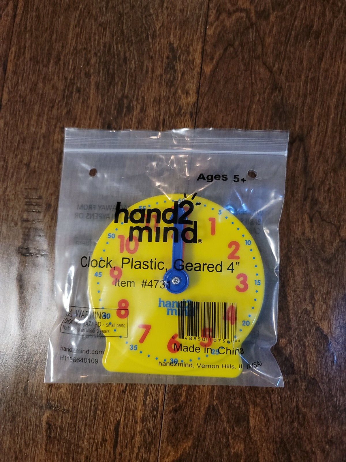 New Kids HAND2MIND Set Of 10 Yellow Learning Geared Clock Size 4″