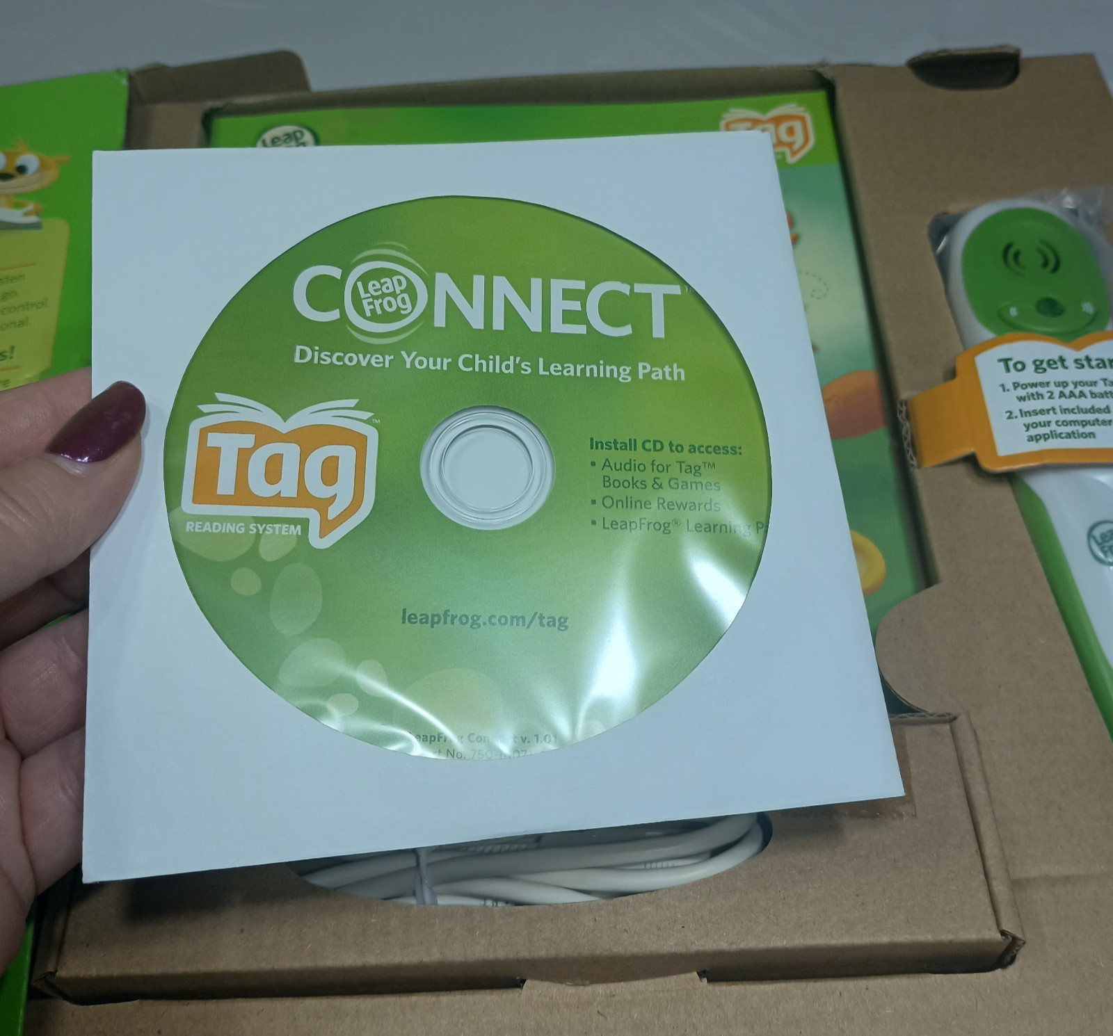 NIP Leapfrog Tag Reading System Ages 4-8 Ozzie and Mack Book