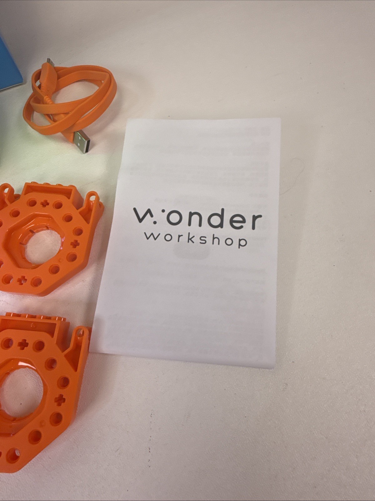 Wonder Workshop Dot Creativity Kit DO01 Robot Bluetooth Ages 6+ 2017 APP control