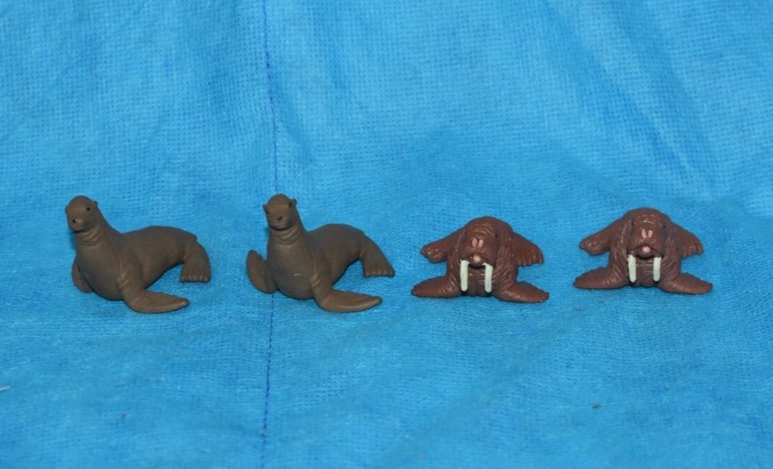 Lot of Toy Animals Figures Seaworld Case Orca Whale Dolphin Horse Reindeer Dog +