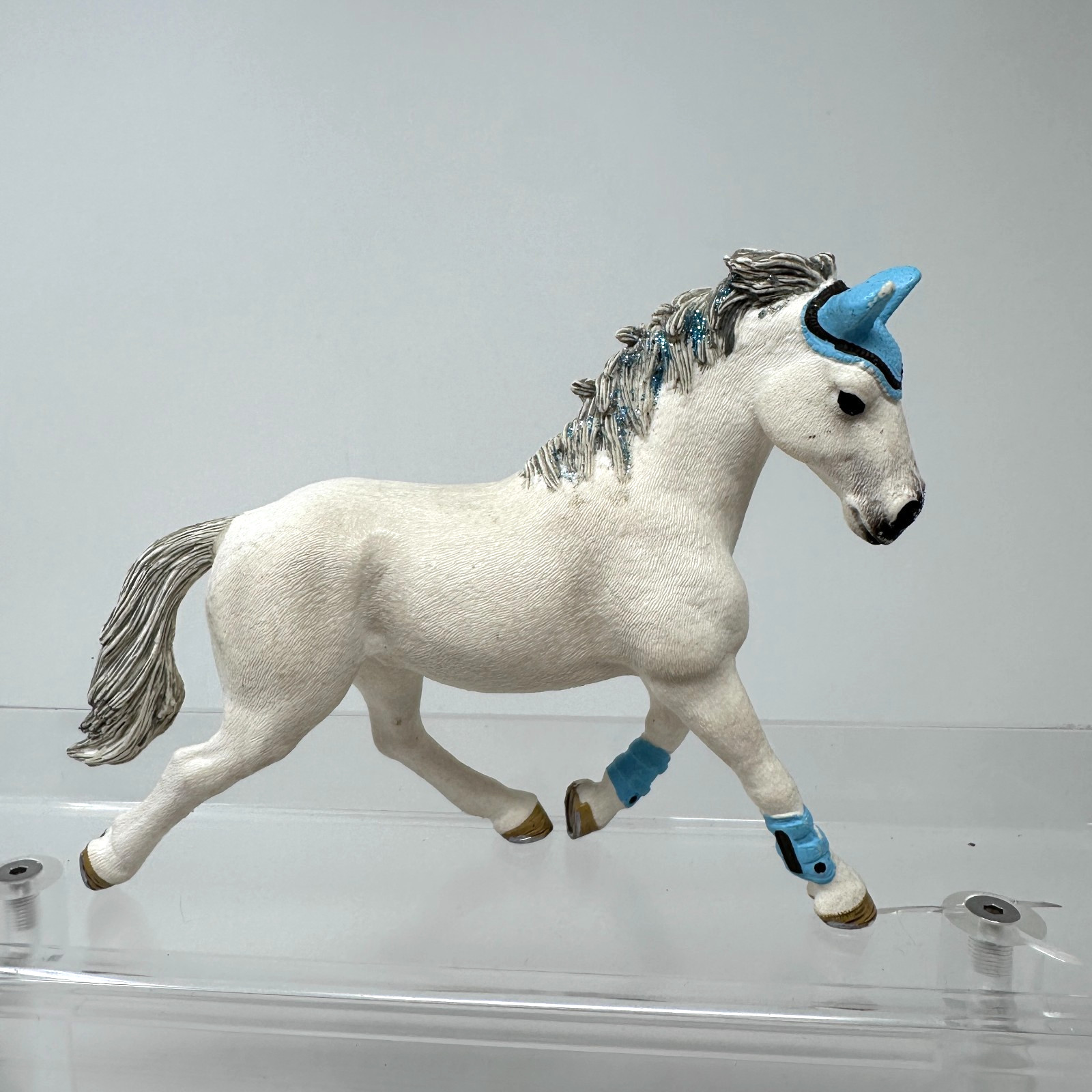 Schleich Hanoverian Mare Tournament Figure White Horse Stallion Animal Figurine