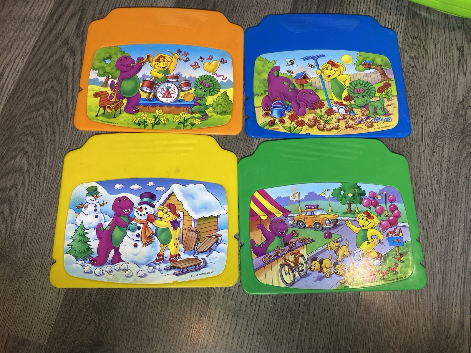 Vintage 2002 Barney and Friends Interactive Laptop With 4 Cartridges Mattel