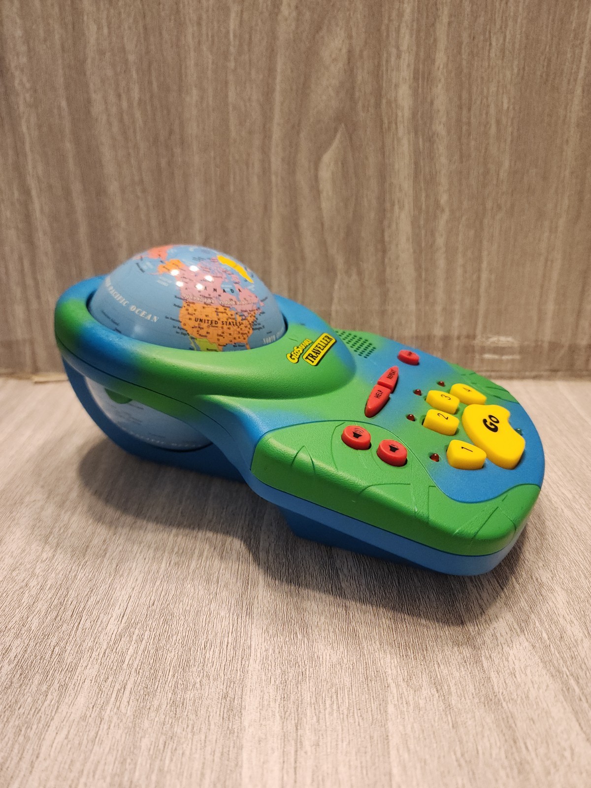 GeoSafari Traveller Educational Insights Geography Game-Battery Operated Works