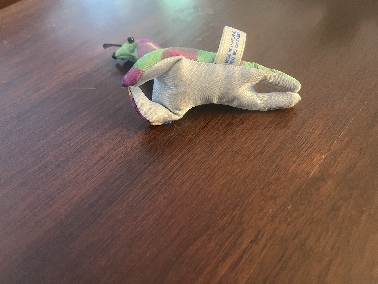 Multi-color, sand filled Seal