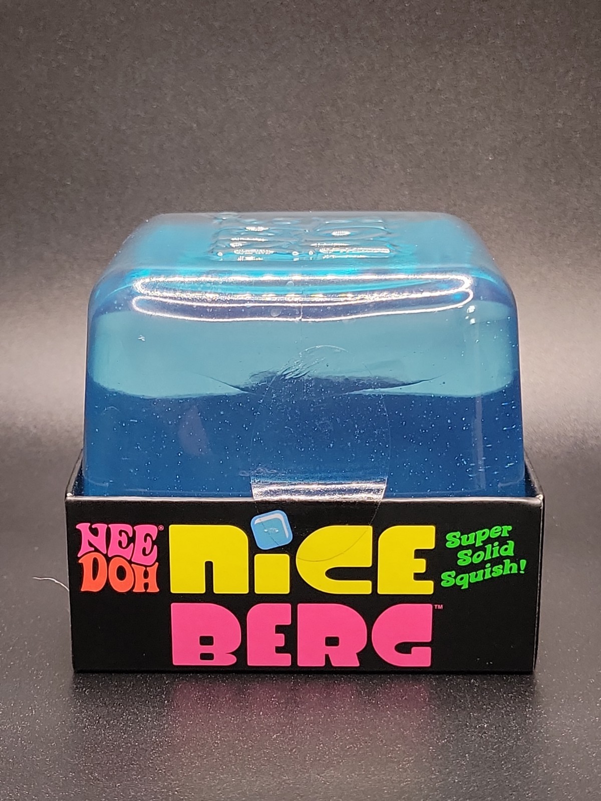 New NeeDoh Nice Berg Blue XL Giant Nee Doh Solid Squish Cube Ice Block🧊