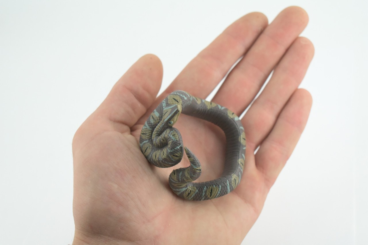 Python Snake Bracelet, Realistic Snake Wrist Band, Plastic, Gift, 3″ RI69 B663