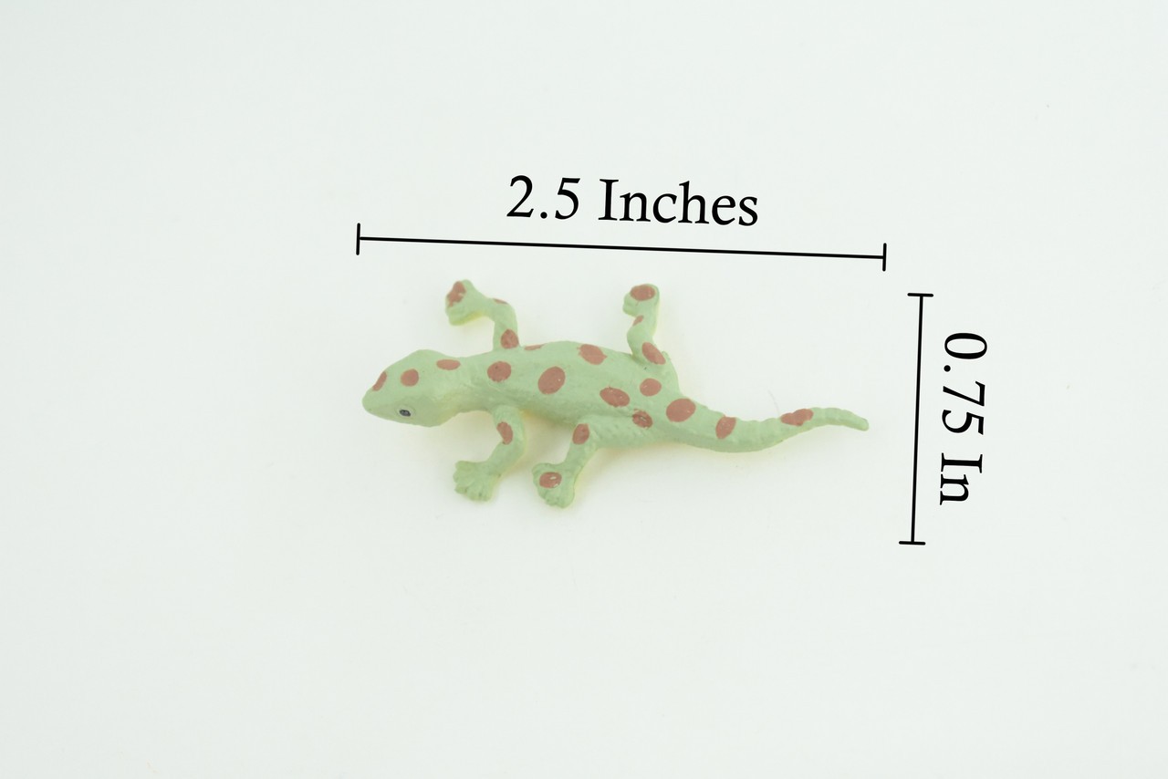 Spotted Gecko, Toy Lizard, Realistic Hand Painted Rubber, 2.5″ WR46 B197