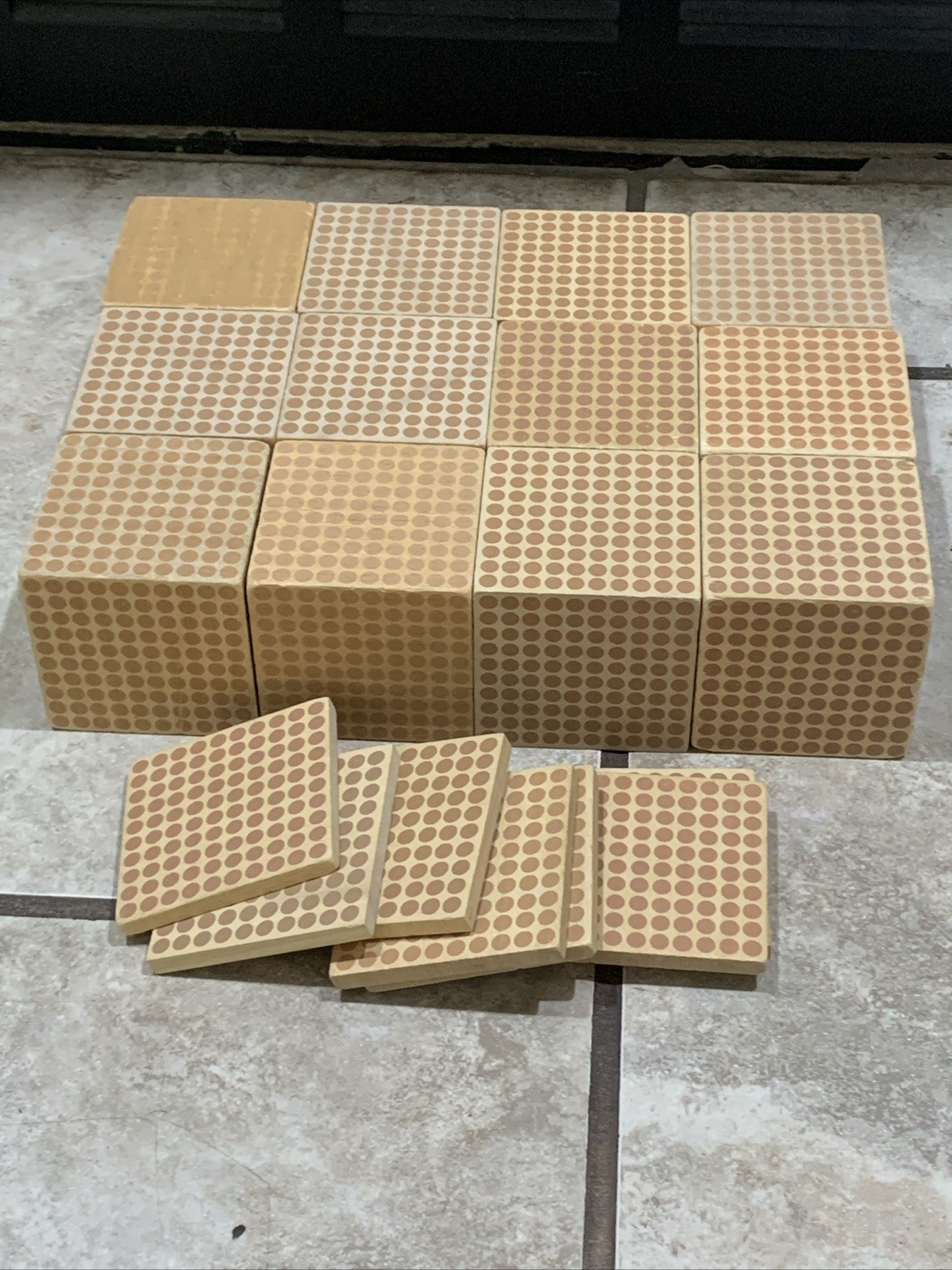 12 Montessori Wood Number Building 1000 Blocks And Seven 100 Blocks