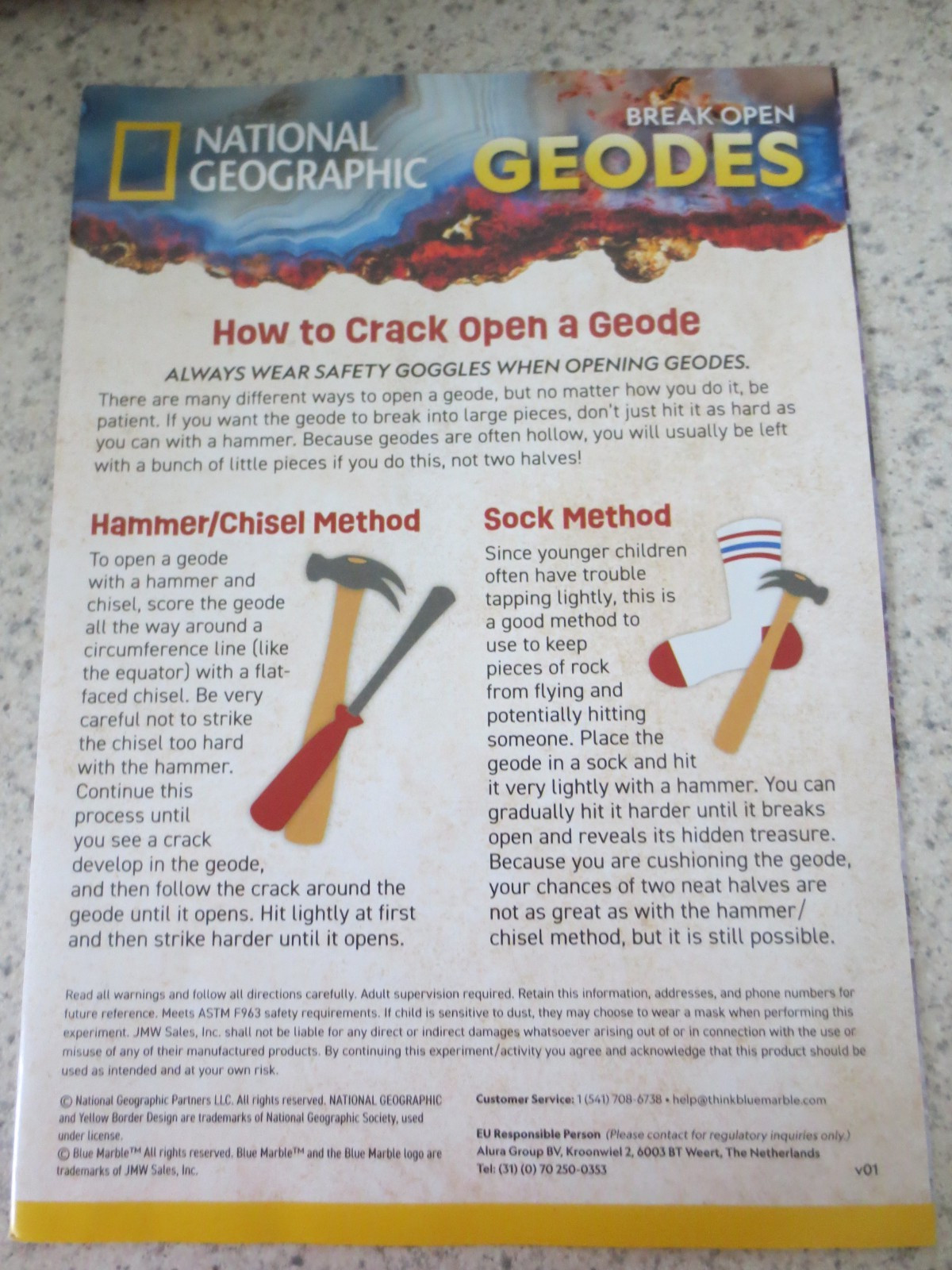 National Geographic Break Open 2 Geodes Stem Kit With Safety Goggles