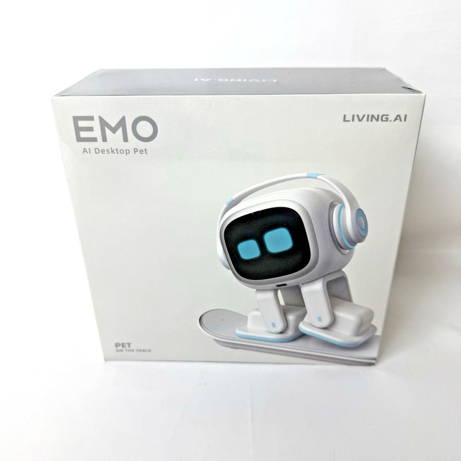 EMO Living Ai White Desktop Robot Pet