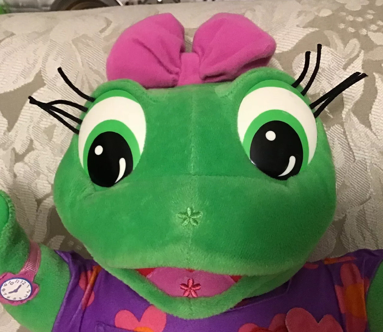 LeapFrog LOVABLE LILY Interactive Dress Up Doll – Fun Games & Activities, 20050