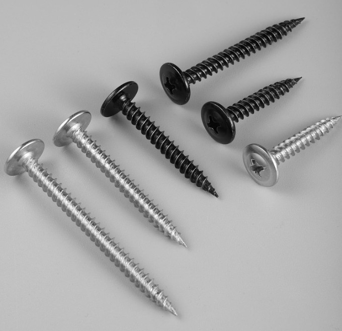 #8 x 3/4 Inch Wood Screws Phillips Modified Truss Head Stainelss Steel 410 Self
