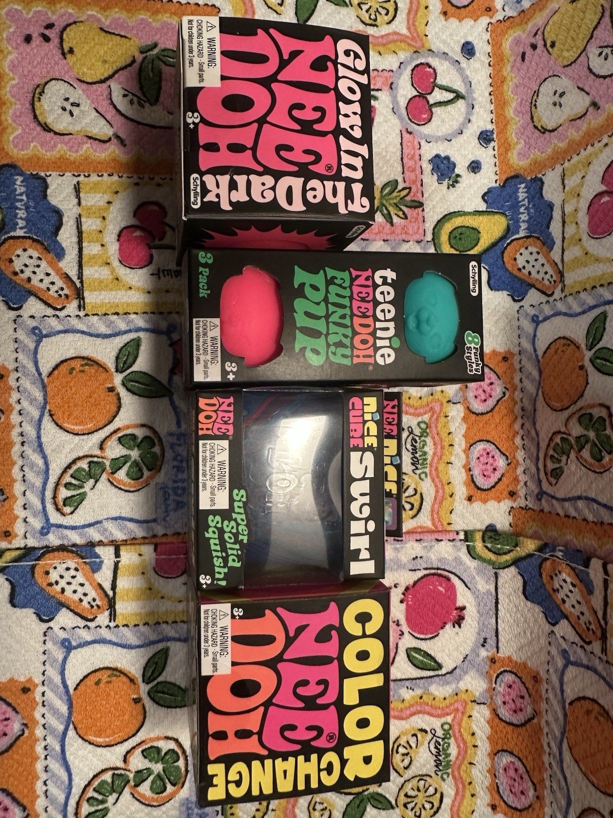 NEW❤️NeeDohs🌸Glow In The Dark🐶 Funky Pups💜💕💙Nice Cube Swirl💗Color Change🥳