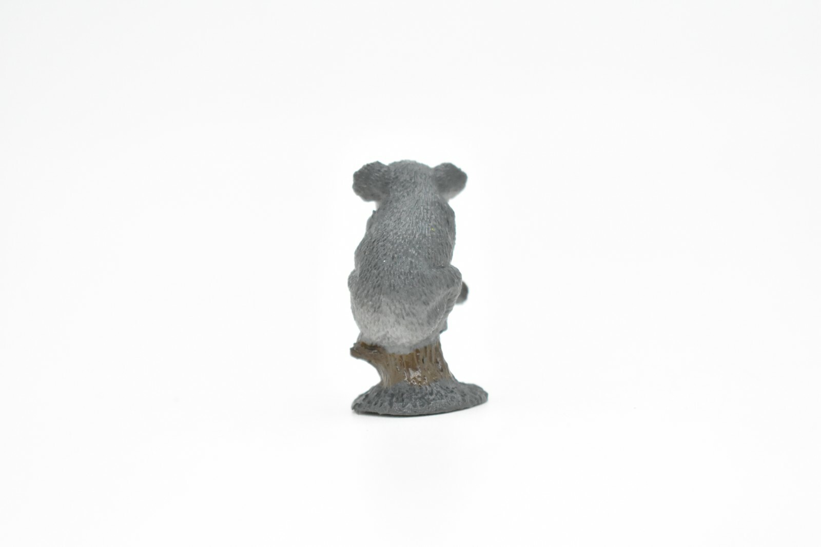 Koala Bear, Very Nice Plastic Animal, 1 3/4 ” CWG109 B237