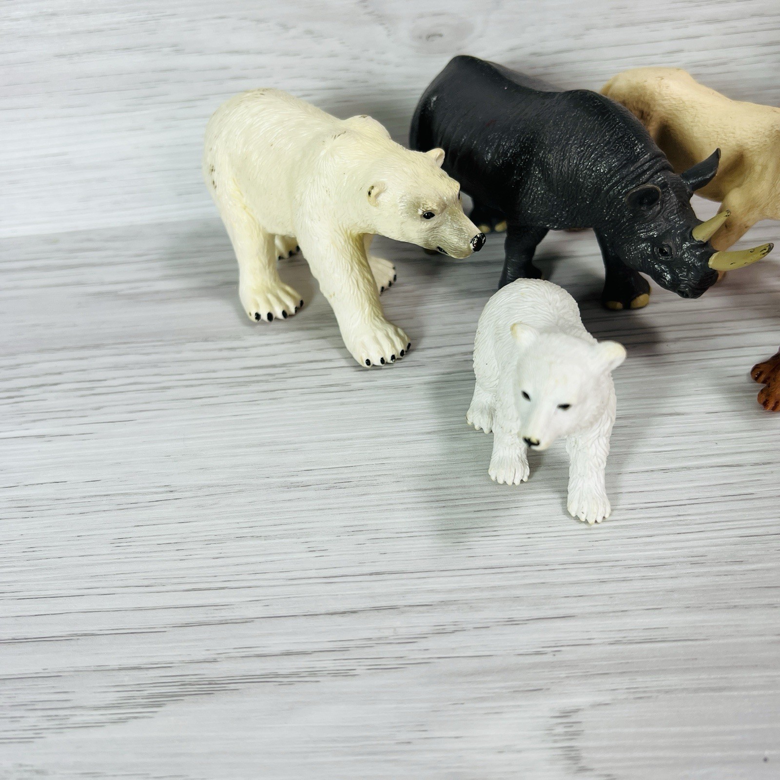 Safari Ltd Animal Lot Lion Lioness Toy Rhinoceros Polar Bear Tiger Lynx Baby Cub