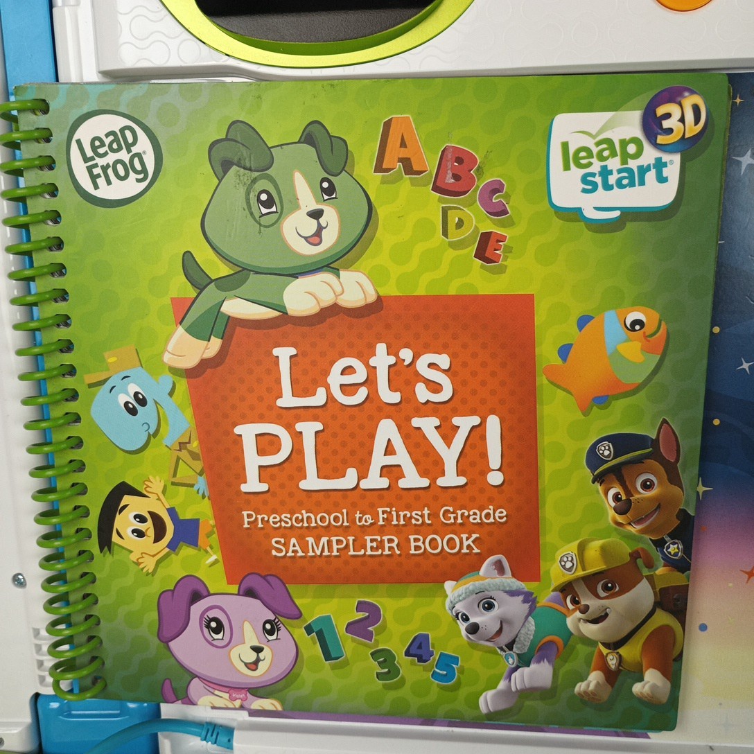 LeapFrog 3D Leap Start Interactive Learning System With 2 Books Tested Works