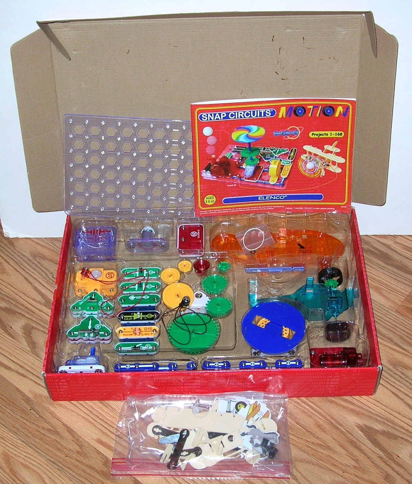 Elenco Snap Circuits Motion Electronics Discovery SCM-165 Near Complete Airplane