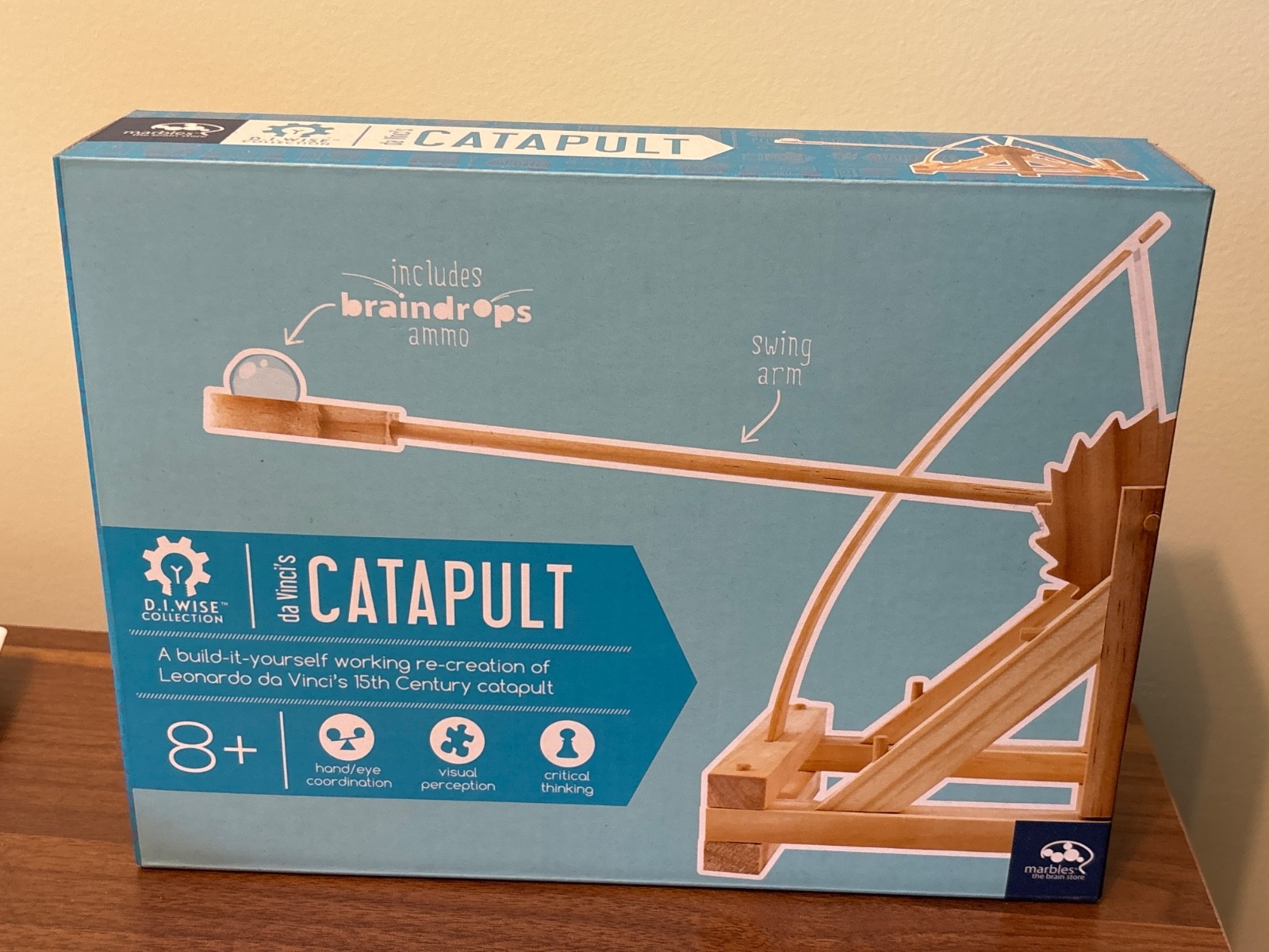 New In Box da Vinci’s 15th Century Wooden Scientific Model Catapult