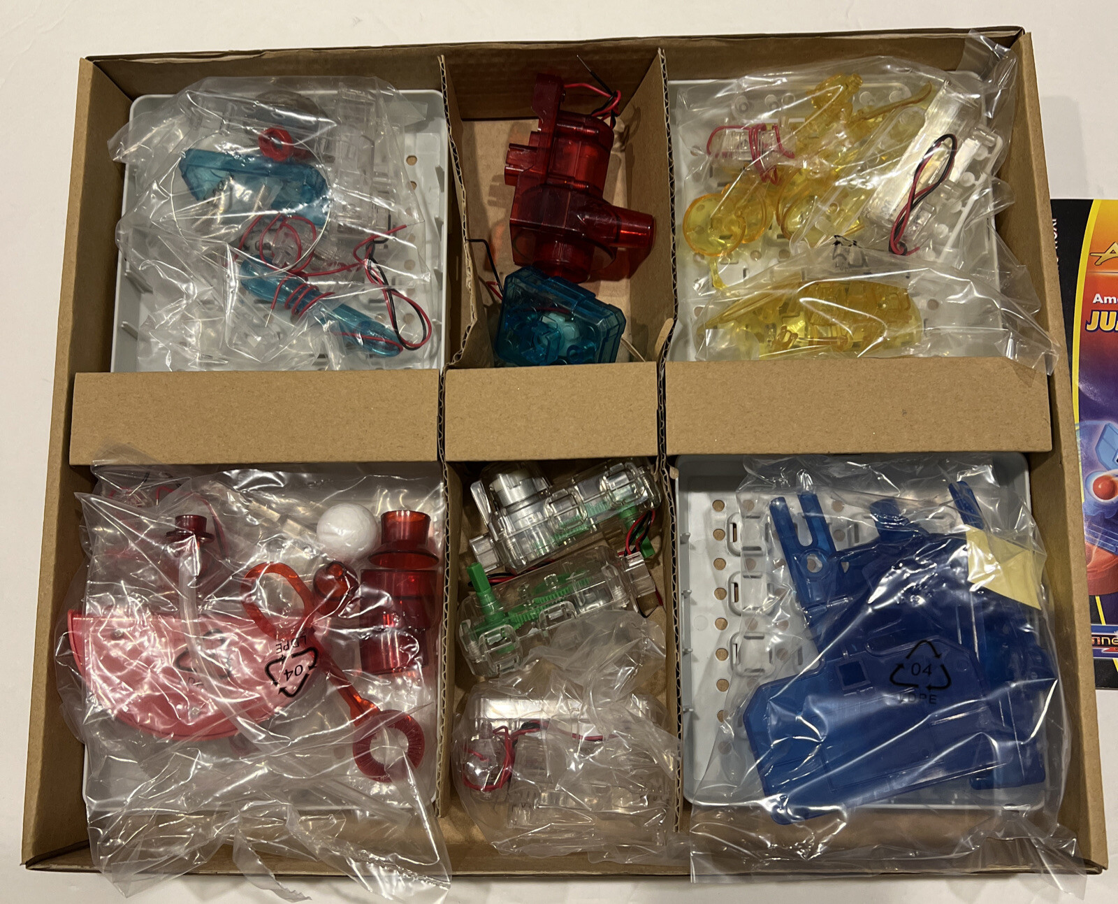 MOSTLY NEW Connex Amazing Jumbo Connect N Learn Circuit Set. Model ES248.